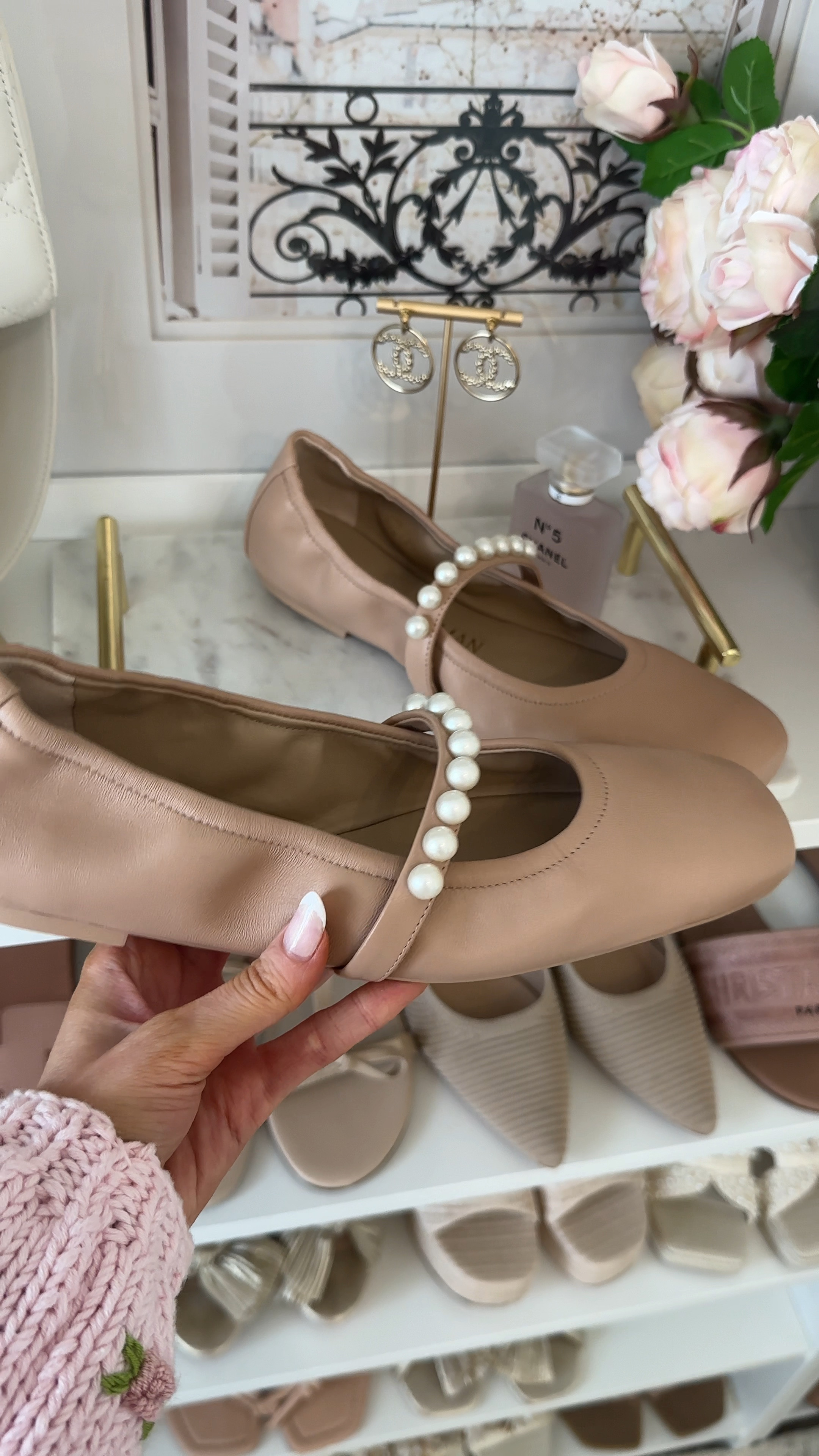 Nsale favorite! These pearl ballet flats are stunning and beyond comfy! They run a tad small so I suggest sizing up a half size!

#LTKVideo #LTKSaleAlert #LTKxNSale