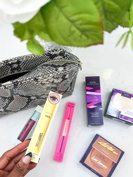 Scooped these from the @tartecosmetics Fall Sale going on right now and I’m so happy my makeup products are restocked for a fraction of what I would normally pay.
All these 7 items are for $67 now.
A $217 value 🙌

#LTKbeauty #LTKSale #LTKitbag