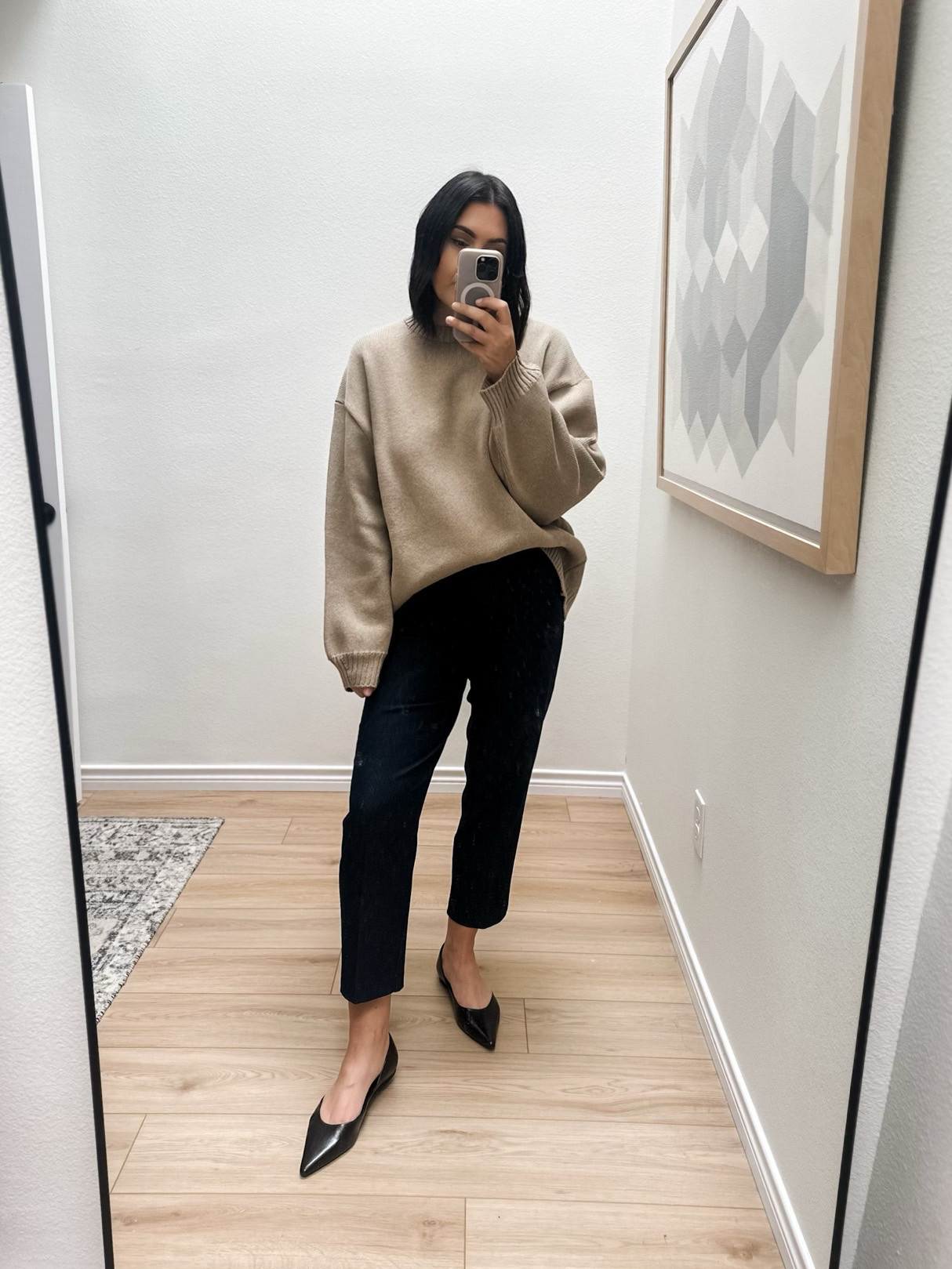 Last few in stock! I'm in the large but don't size up it's already v v oversized! 

I'm in the large of the pants!  

 