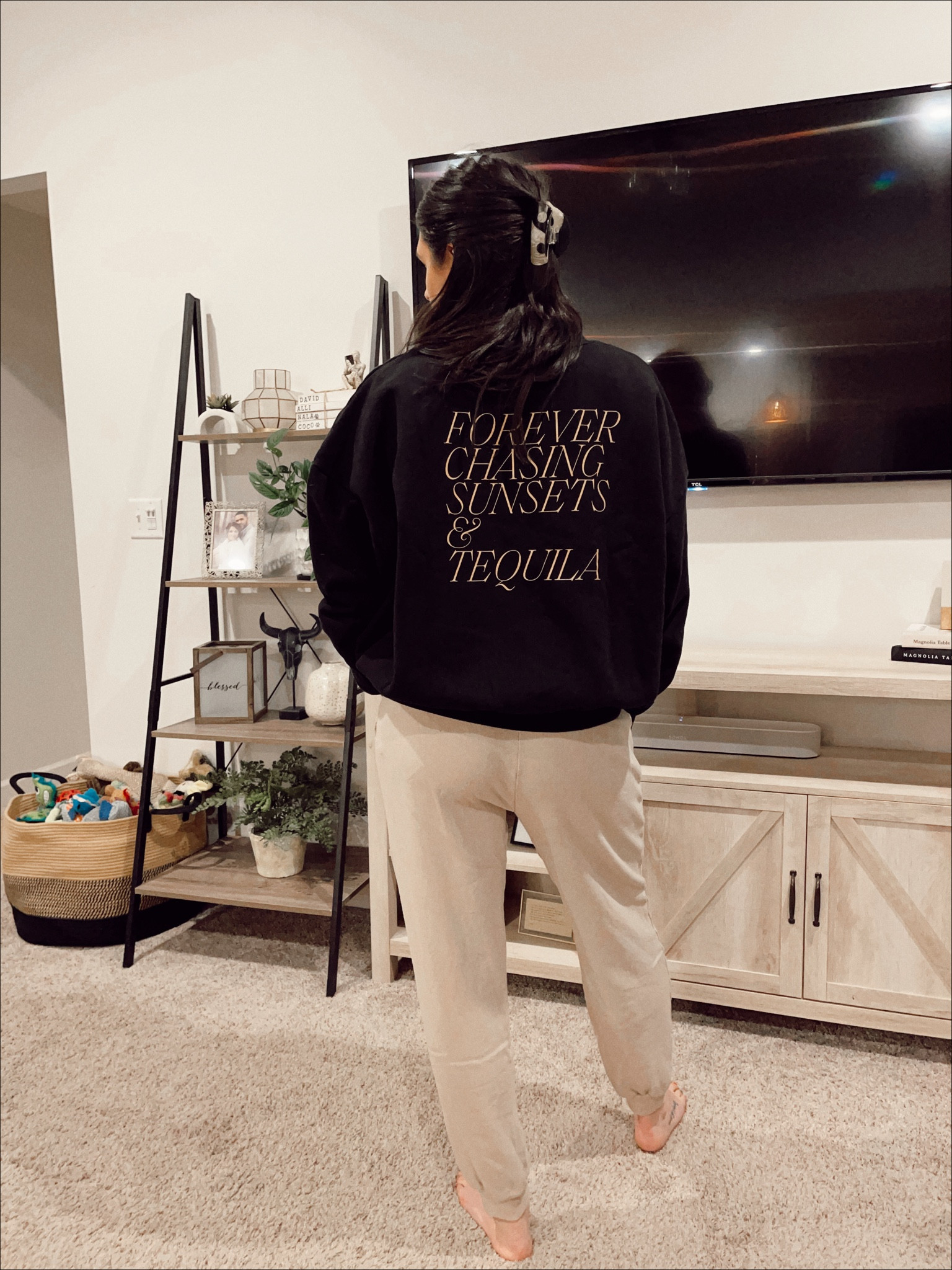 the coziest oversized sweatshirt (size: L) 

#LTKSeasonal #LTKunder100 #LTKstyletip