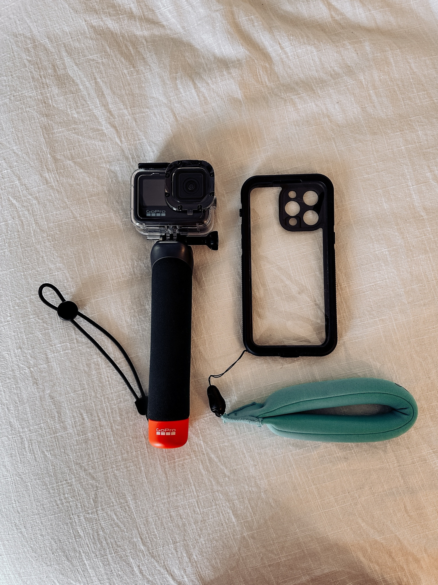 Underwater camera gear for snorkeling, scuba diving, ocean activities 🌊📸

#LTKSeasonal #LTKU #gopro #beach #beachgear #cameraequipment #phonecase #snorkeling #scubadiving #cameragear #vlogging

#LTKTravel #LTKStyleTip #LTKSwim