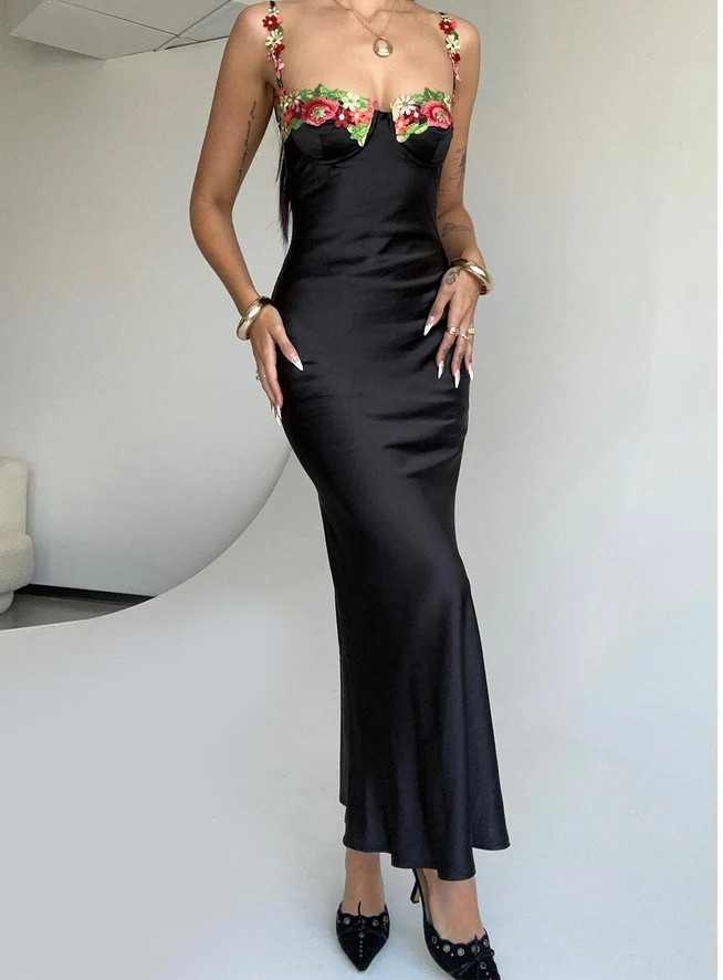 Kenzie Maxi Dress Black | Princess Polly US