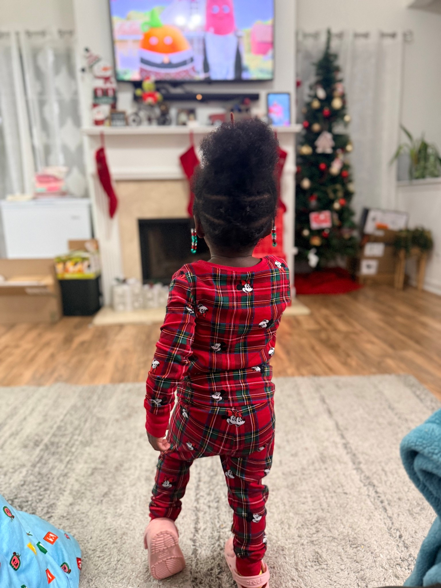 It’s Day 2 of our 12 Days of Christmas Pajamas and tonight’s Pajamas of the Night are our FAVORITE Disney Christmas pajamas from Old Navy 🎄✨
Cozy, festive, and full of Disney magic — these are perfect for movie nights and memory making.
I linked all our Disney PJ favorites on LTK so you can shop them too!

#12DaysofChristmasPajamas #ChristmasPajamasOfTheNight #disneychristmas #oldnavypajamas #christmaspajamas #holidaypjs #familypajamas #matchingpjs #christmascozy #festivefamily #LTKholiday #LTKfamily #LTKkids #LTKfashion #LTKfinds #LTKsale #shoppingfavorites #onlineshopping #christmasshopping #ShoppingWithPriiincesss #Atlantamom #AtlantaCreator


#LTKSaleAlert #LTKKids #LTKHoliday