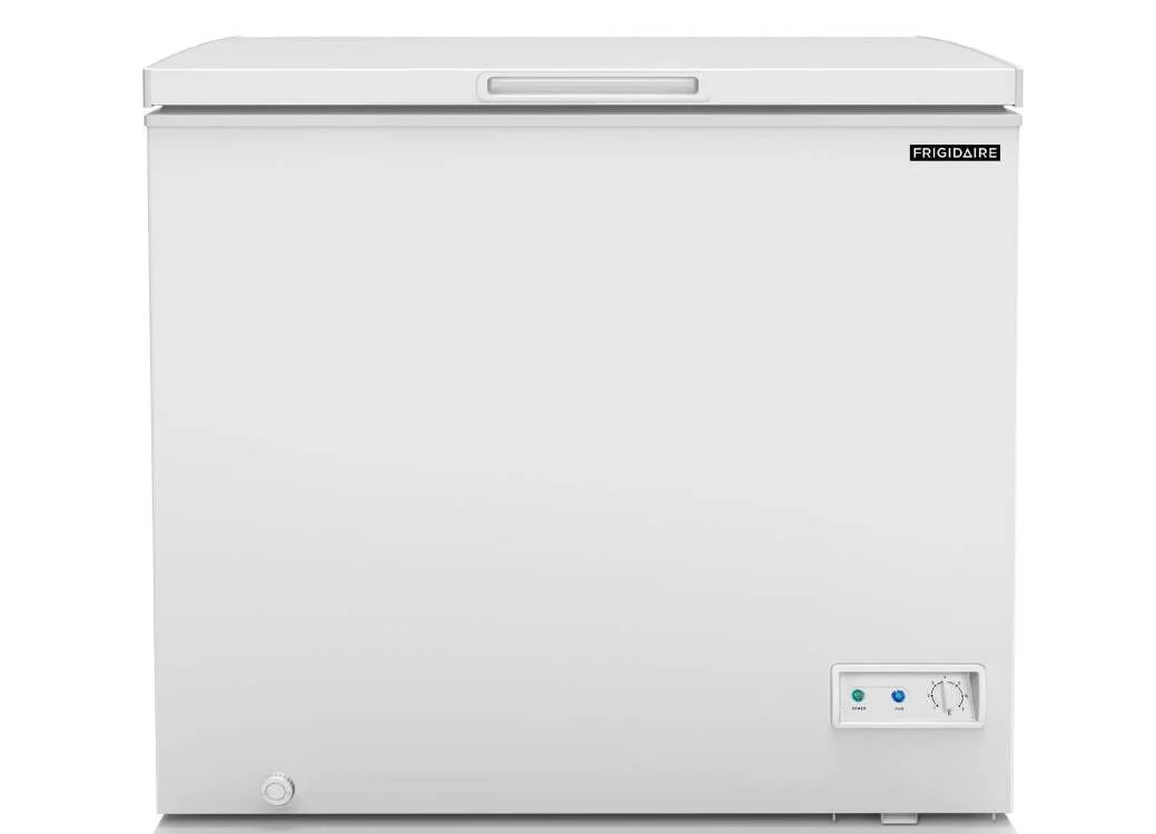 Frigidaire 7.0 Cu. ft. Chest Freezer, EFRF7003, White | Walmart (US)