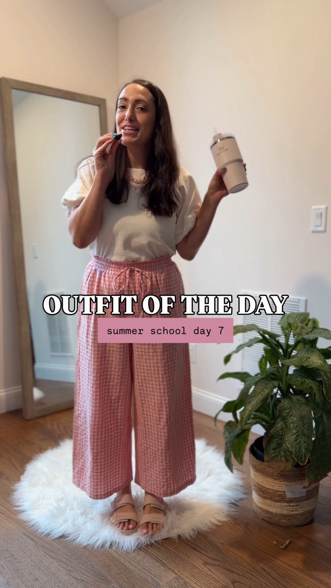 A rainy day made better by a delicious latte and a pink outfit 💕 

Comment SHOP for all the details!

#ootd #outfitideas #teacherstyle #backtoschool #teacheroutfits

#LTKWorkwear #LTKootd #LTKgrwm