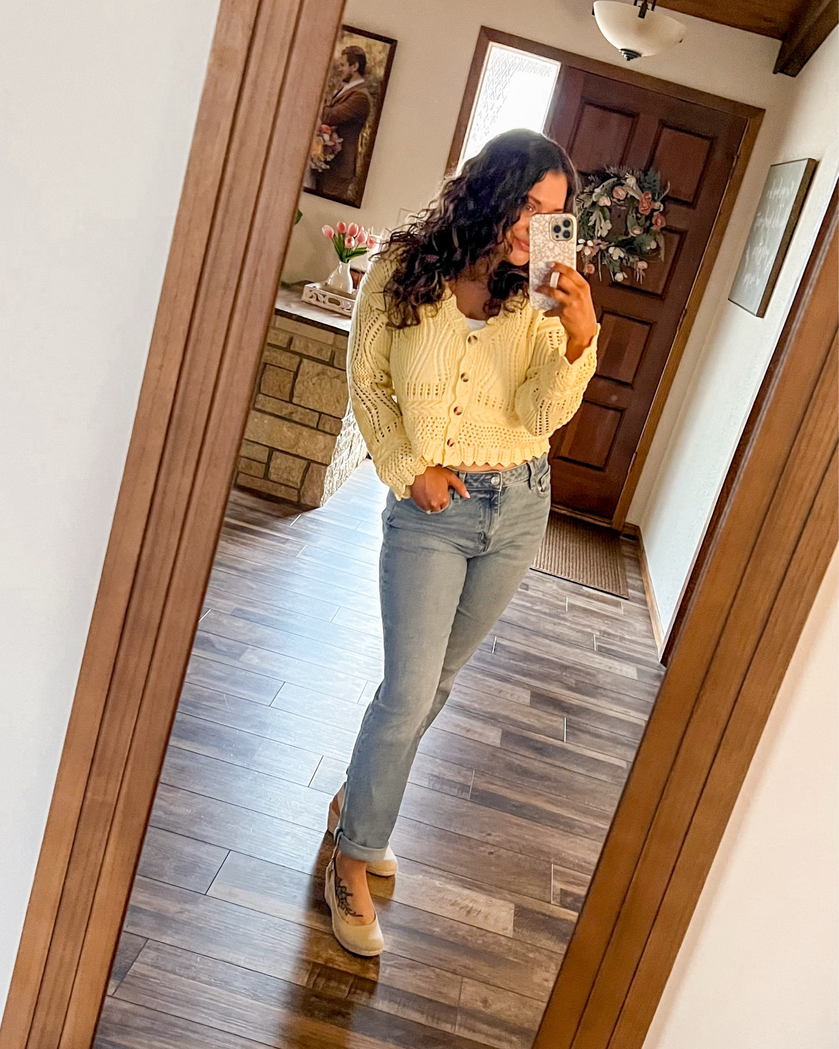 You guys know I love a good pair of jeans! 👖 
I snagged these on sale from @American Eagle Outfitters and I'm obsessed!

They are stretchy, so I'd suggest sizing down a size!

#LTKgrwm #LTKootd #LTKSaleAlert