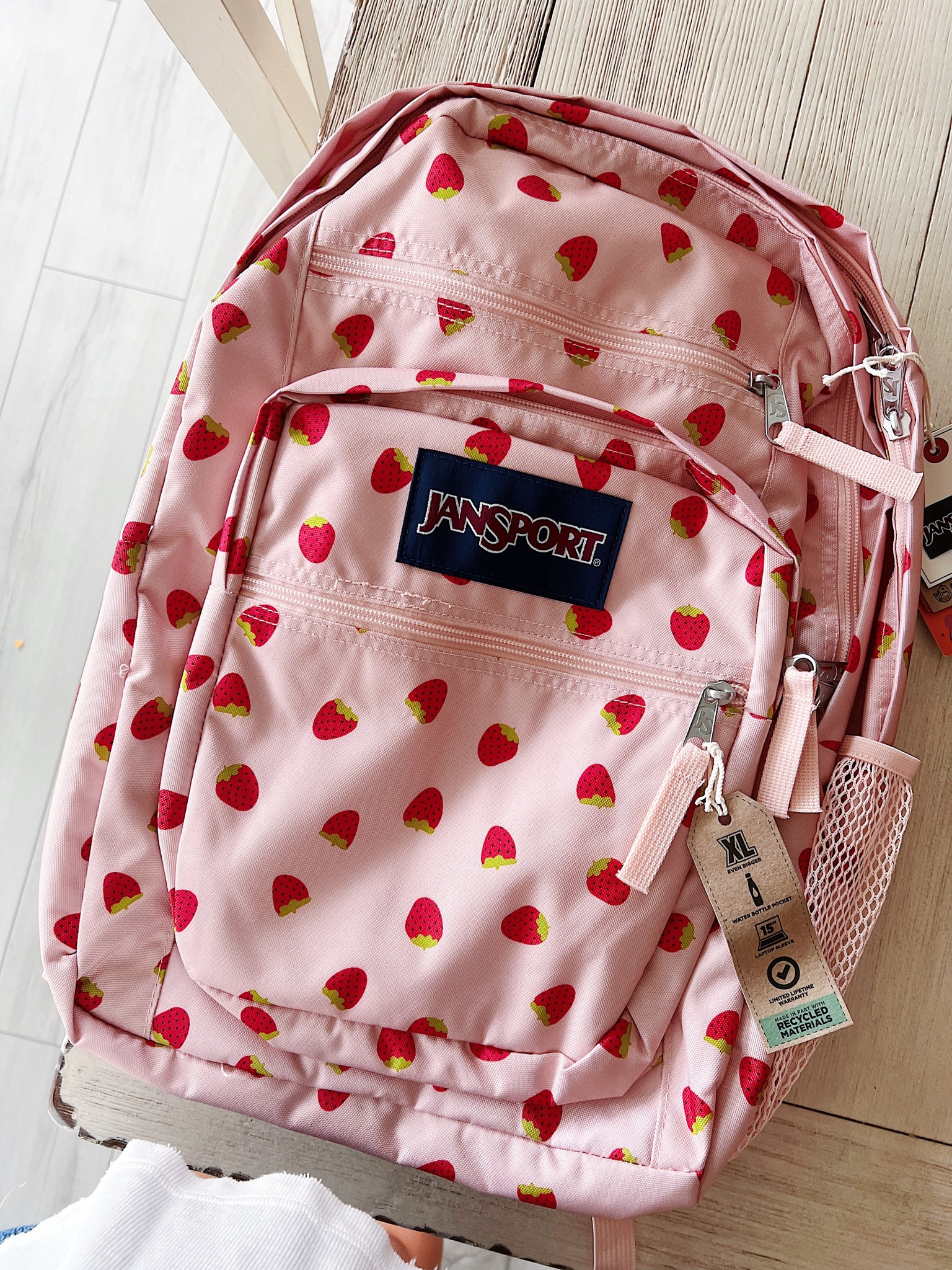 jansport backpack pink polka dot Big Student inch laptop sleeve protects your device during commutes or travel JUST COMMENT GO AND ILL