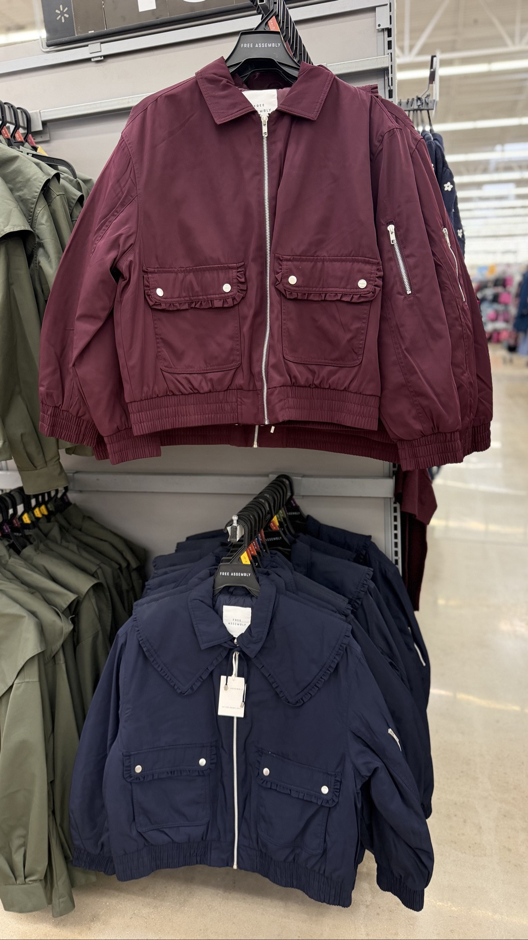 New super adorable Free Assembly ruffle collar bomber jacket for women @Walmart !💁🏻‍♀️😍

Linking them here 🔗🛍️