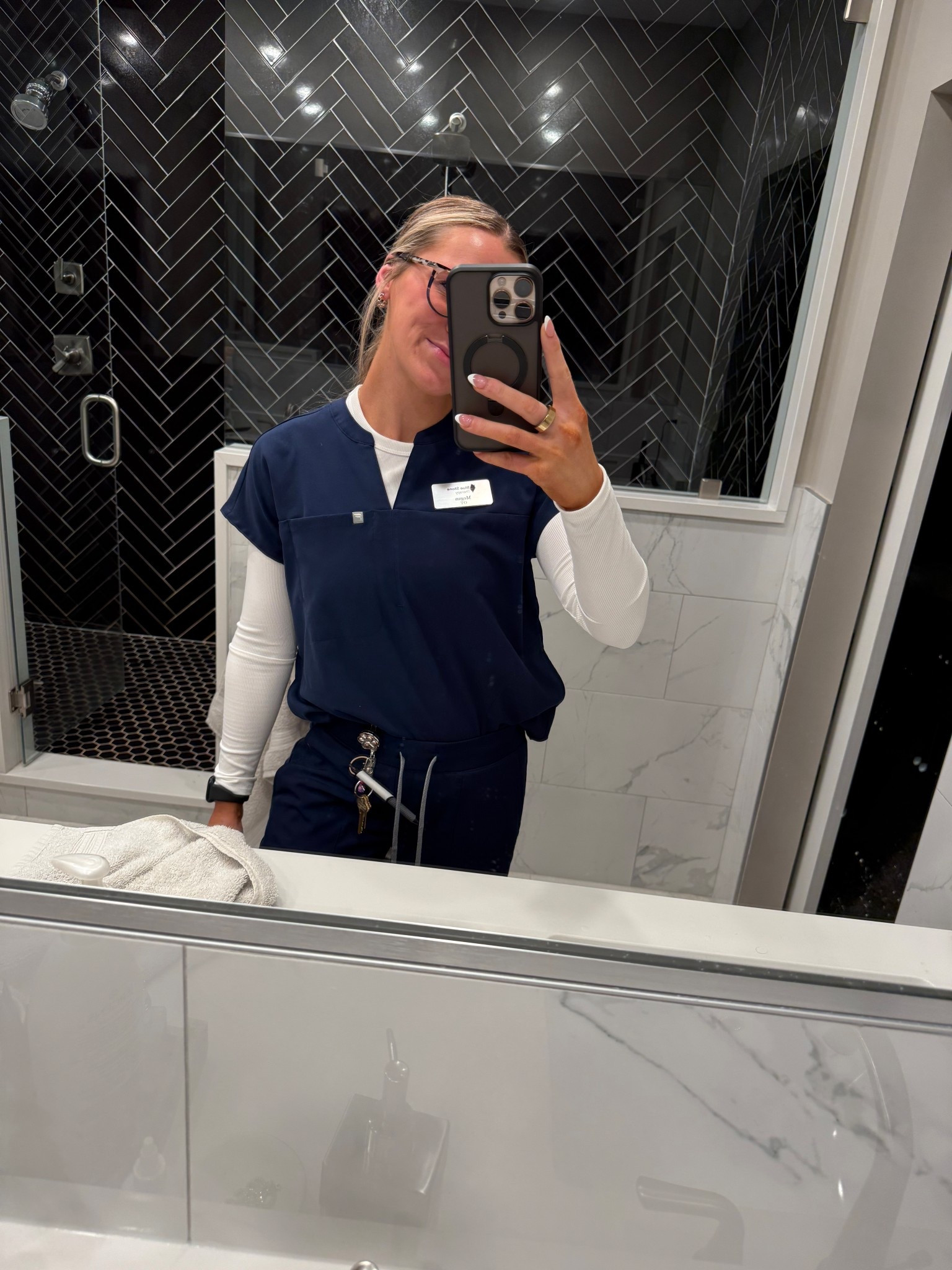 Jumping on the Fabletics, scrubs bandwagon!

#LTKWorkwear #LTKActive #LTKdayinmylife