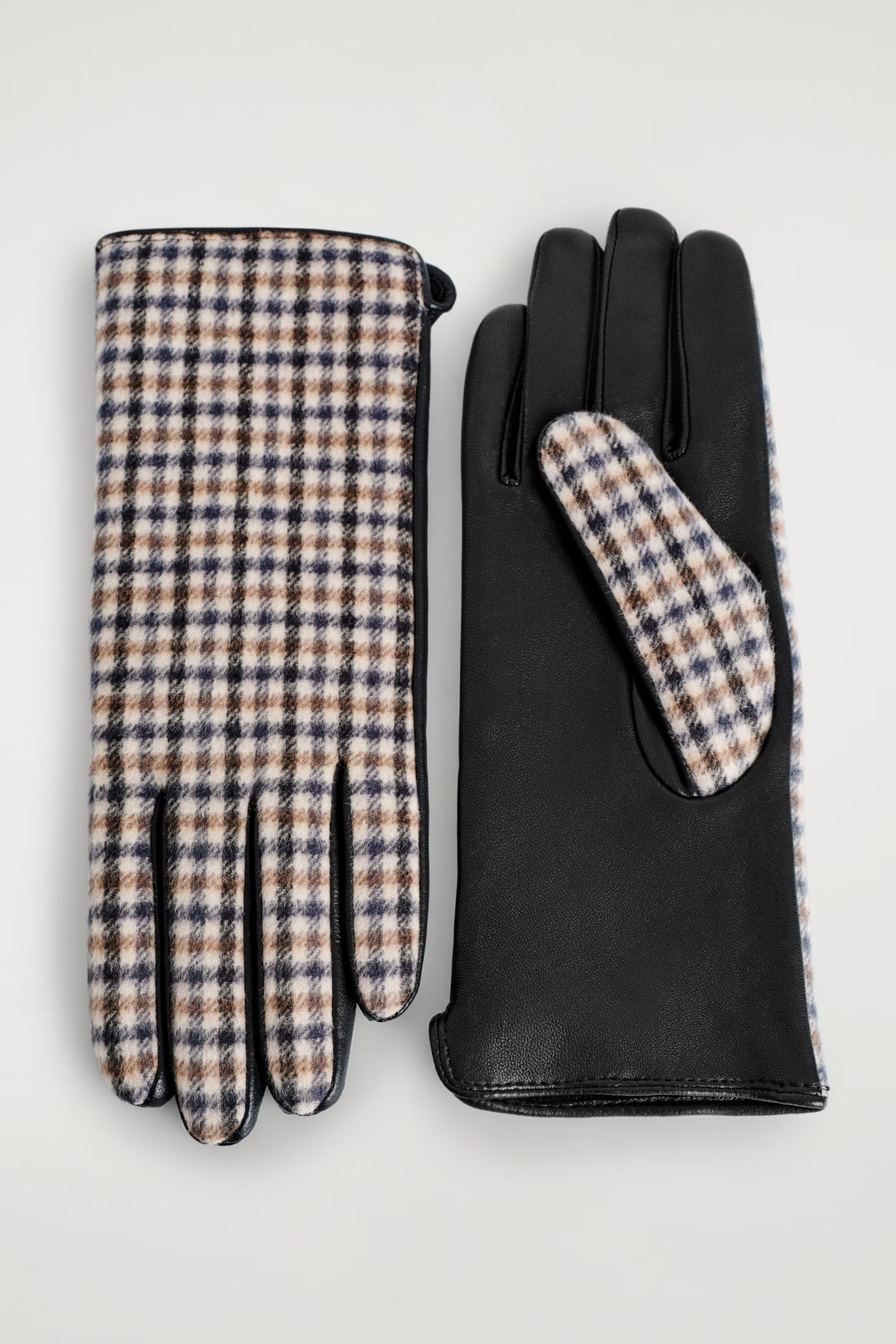 CHECKED WOOL AND LEATHER GLOVES - BEIGE / CHECKED | COS GB | COS UK
