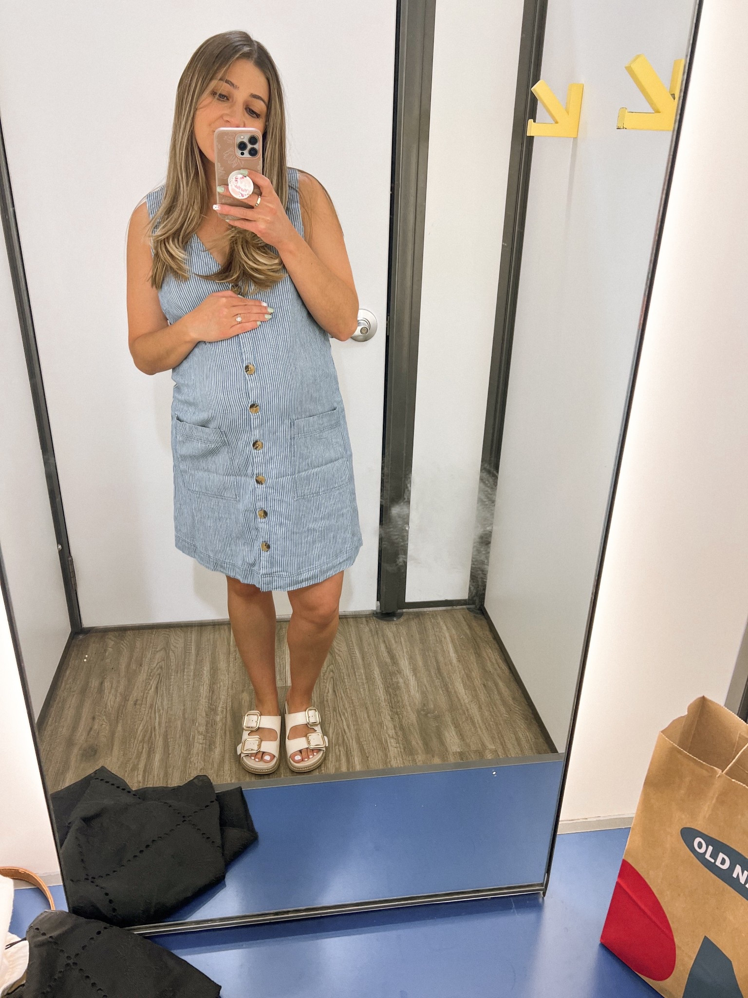 This dress! For the bump and beyond ✨


#LTKSummerEdit #LTKPetite #LTKBump