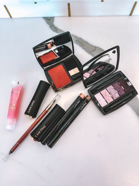 Some of my favorite “go to” @lancomeofficial makeup finds! All are currently 20% off! Eye shadow sticks in shades: “brun captivant” & “rose” lip liner in shade “natural mauve” lip sticks in shades “Unleash the Drama” & “Caprice de Rouge” #lancomepartner 
 