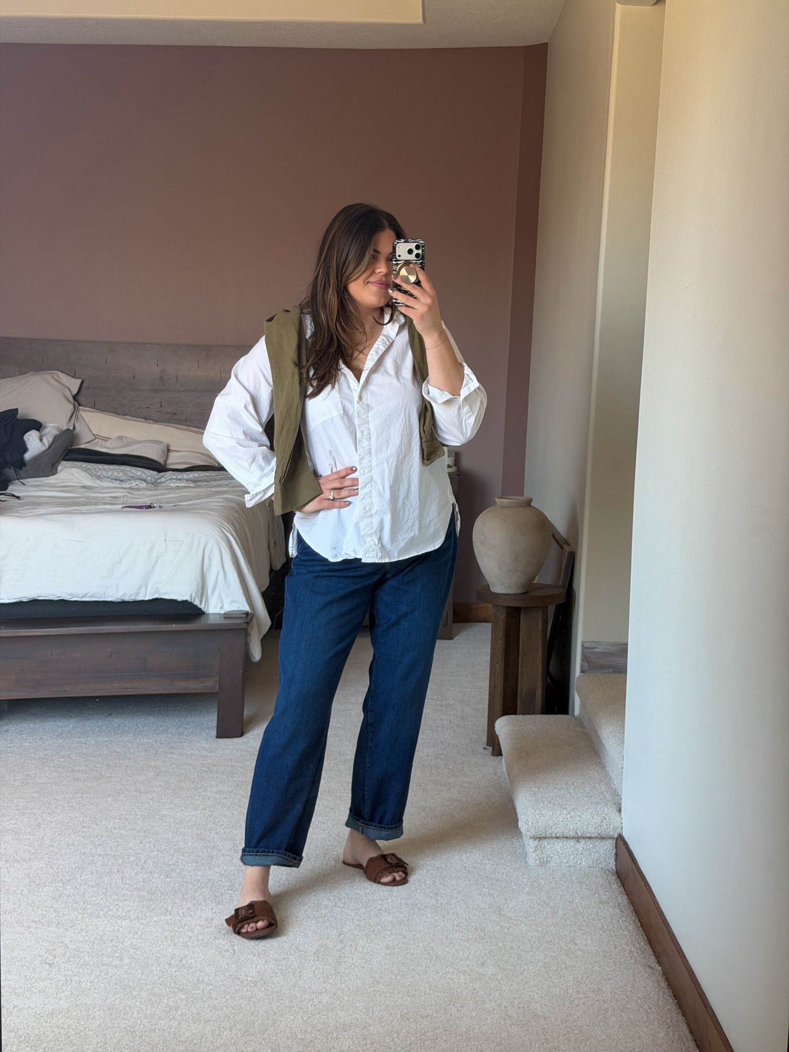 Old Navy spring outfit, super casual midsize and thick tummy approved to look. Old Navy jeans are for the midsize girls! Wearing size 14 in these!



#LTKootd #LTKMidsize #LTKWorkwear