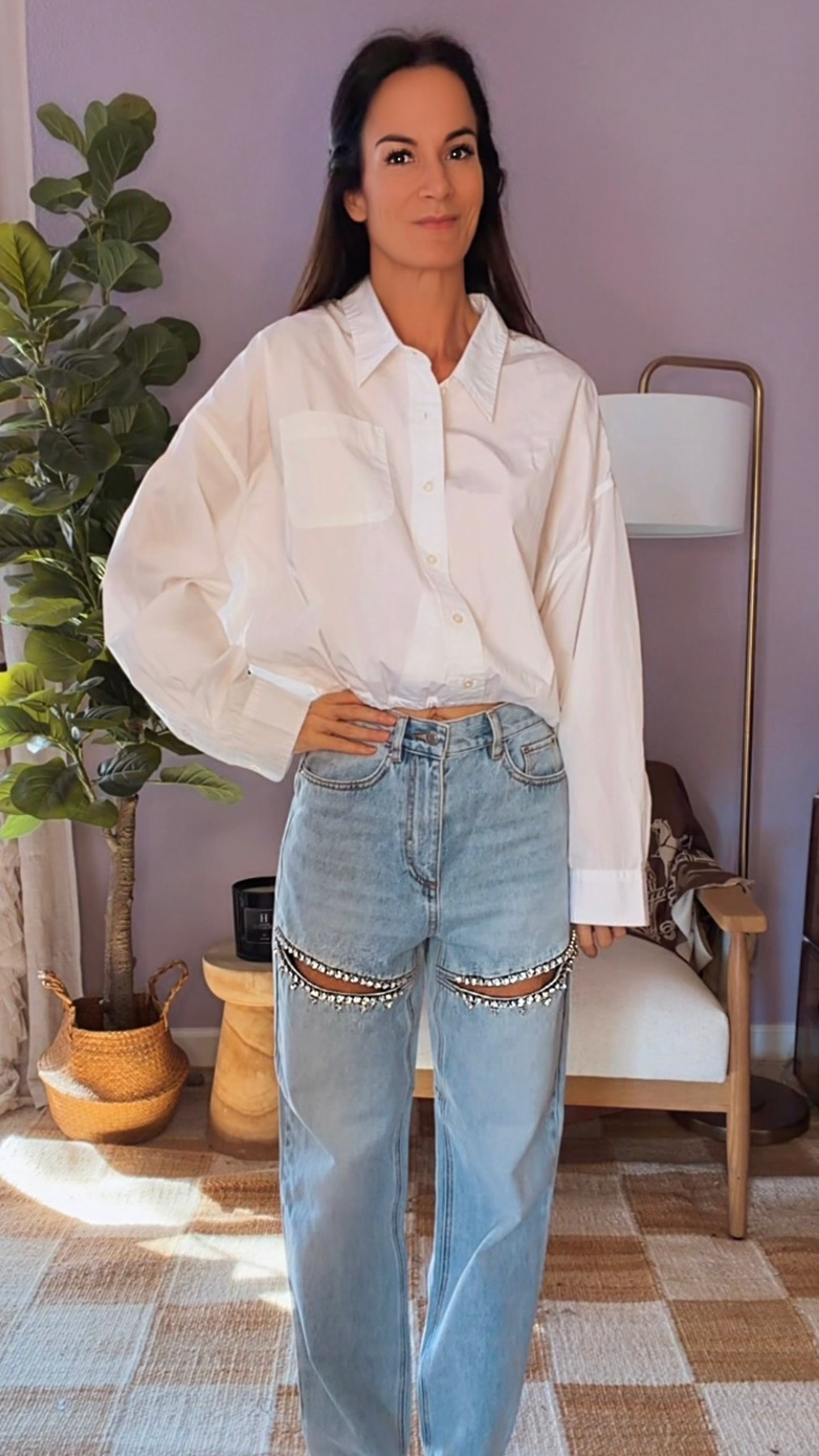 If you know, you know… I’m a forever denim connoisseur and yes, this addiction runs deep 😏👖

Wearing XS top and 24 denim

These jeans? Cream of the crop. Top of the list. Elite status.

The fit, the details, the attitude — they instantly shot to #1 in my closet and I’m officially obsessed. Dressed up, dressed down, errands or cocktails… they’re the star every single time ⭐️

Paired with this adorable cropped button-up and suddenly it’s giving effortless, cool-girl, main-character denim energy. Trust me… once you try them, there’s no going back.



#DenimObsessed #JeanConnoisseur #DenimAddict #CoolGirlStyle #EverydayChic #EffortlessStyle #FashionOver40 #StyleAtAnyAge #ElevatedCasual #LTKStyle #LTKFinds #NicoleColeeStyle #WardrobeStaples #DenimLove #nicolecolee #fashionblogger #styleblogger 



#LTKHoliday #LTKGiftGuide #LTKOver40