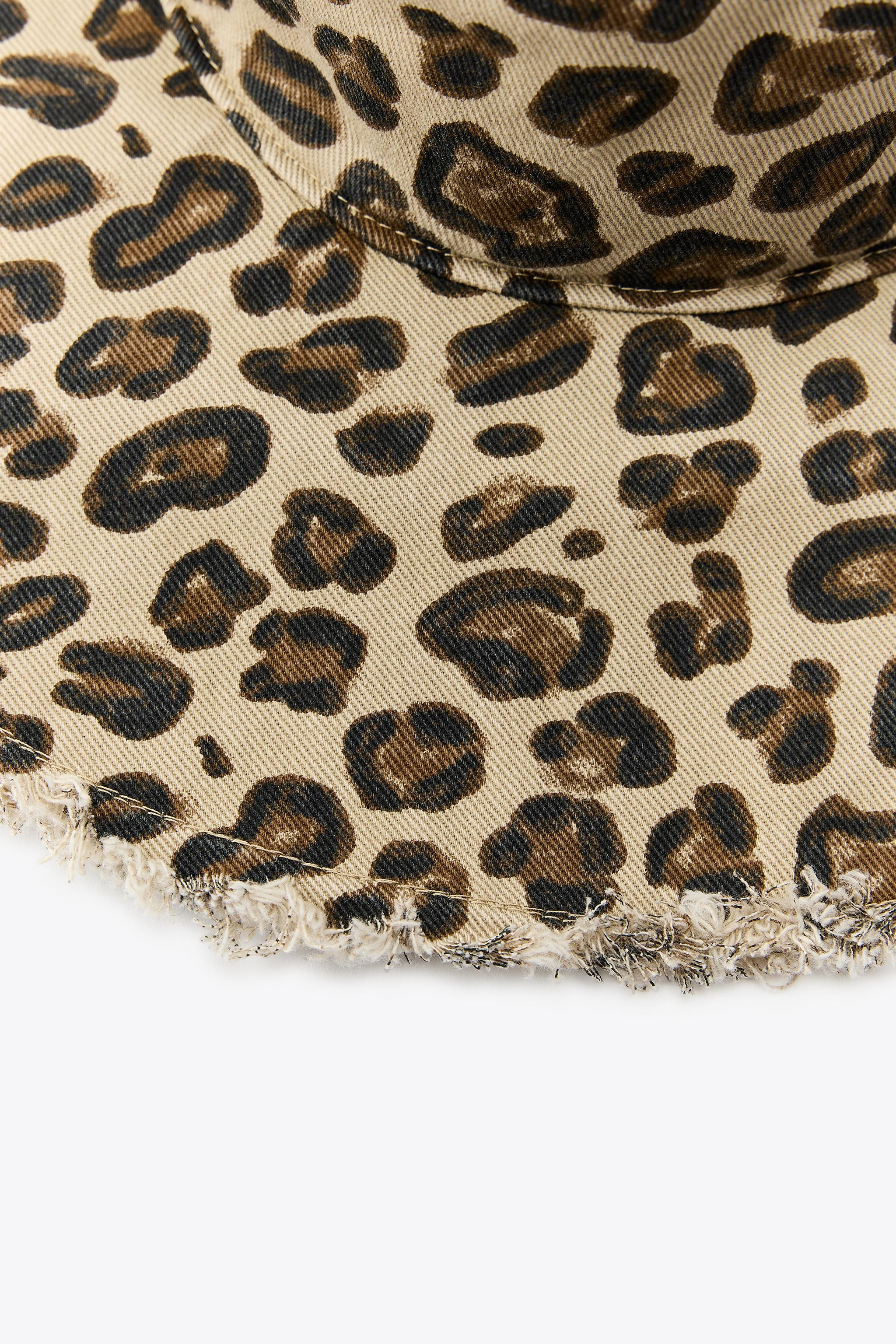 ANIMAL PRINT BUCKET HAT | Zara US