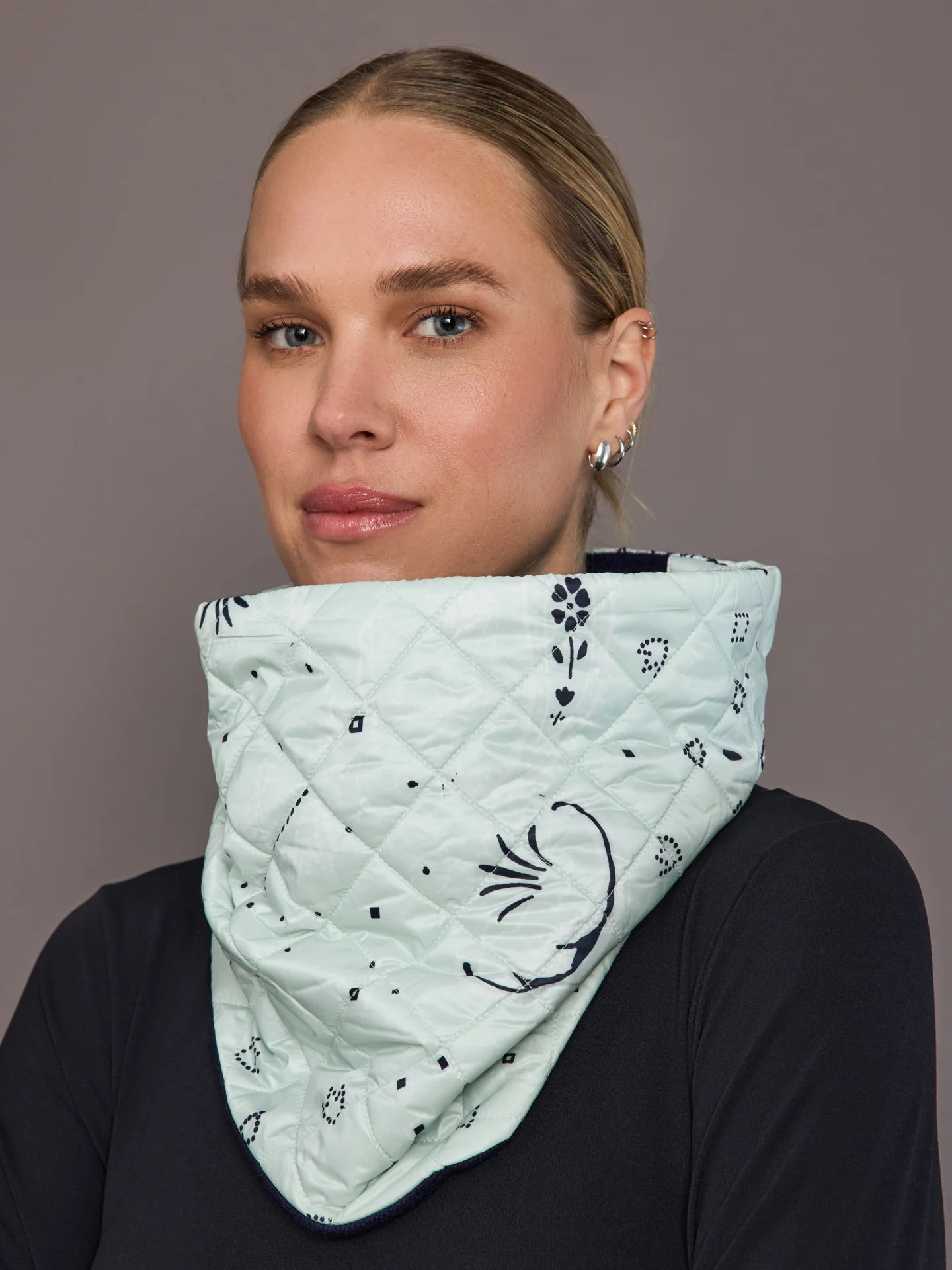 Powder Puff Pullover Neck Warmer - Seafoam | Carbon38