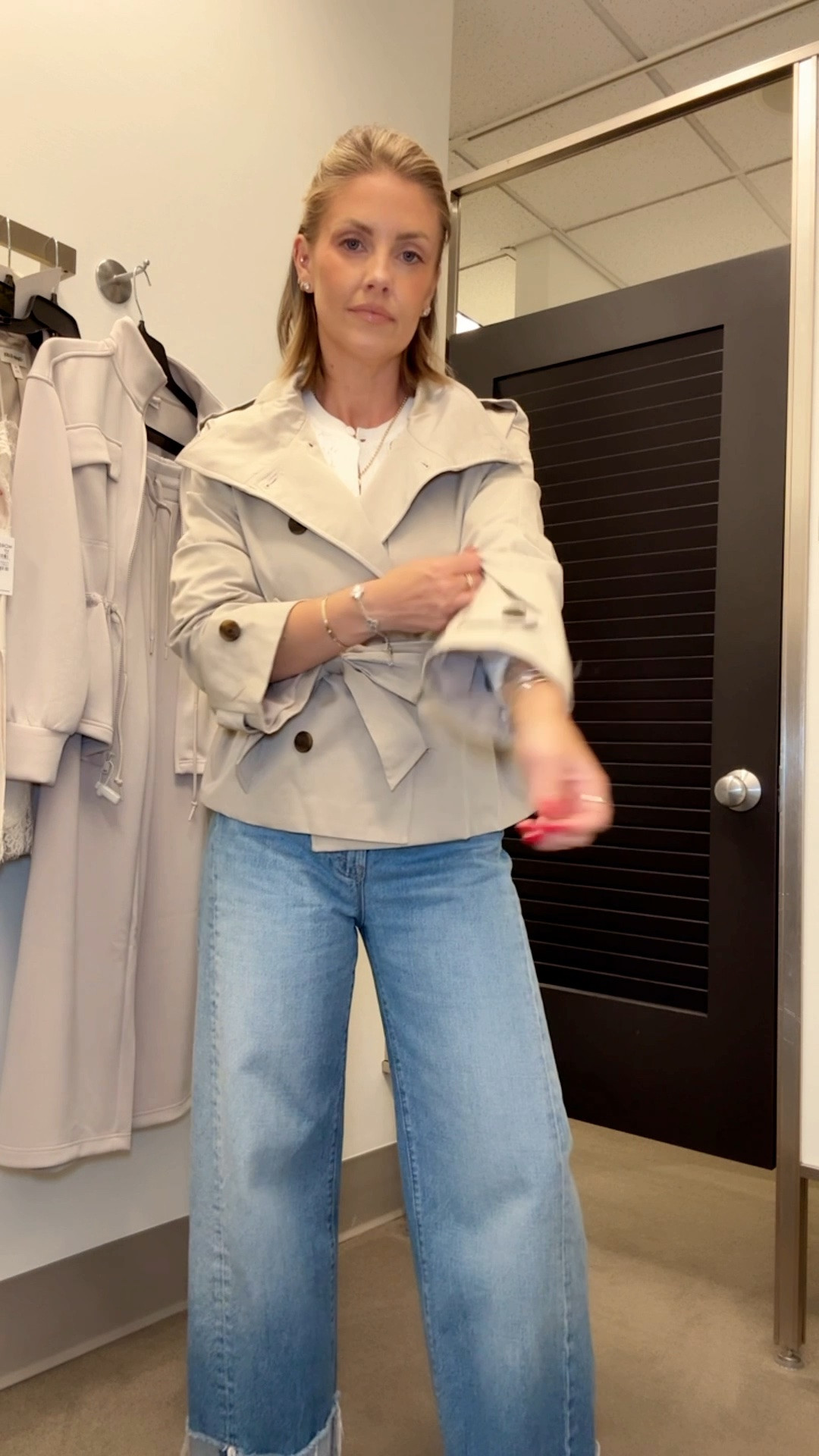 XS cropped trench / XS sweater / 24 jeans (size down one)

#LTKootd #LTKSaleAlert #LTKPetite