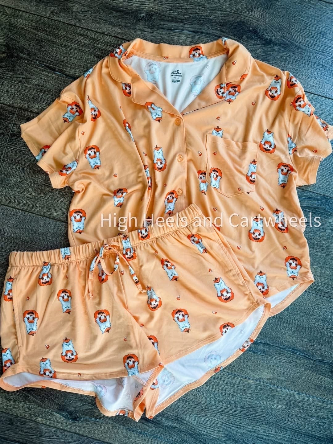 We’re already spotting the cutest Halloween pjs. If you love festive pajamas, get them now — they sell out fast!
