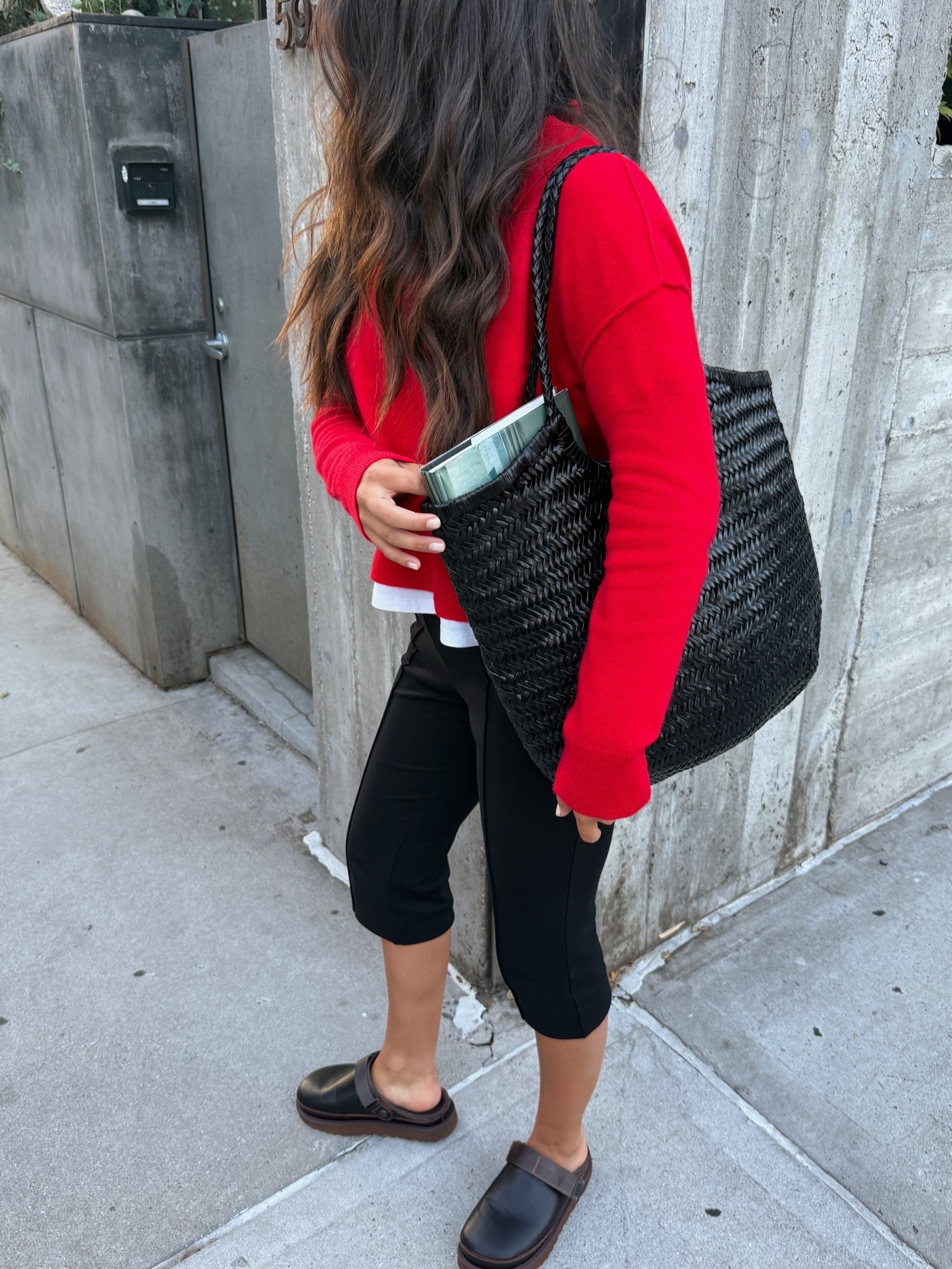 fav bag ever!!!! fav fall sweater!!!! fav slides!!! 