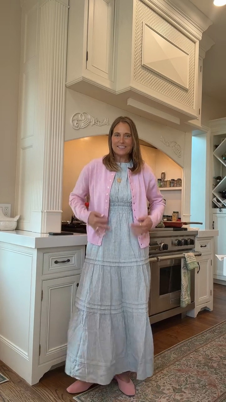 I love pairing my favorite colors in my outfits. Mixing them together always creates a fun and fresh look. It’s an easy way to make any outfit feel more personal and styled.

#LTKMidsize #LTKSeasonal #LTKOver40