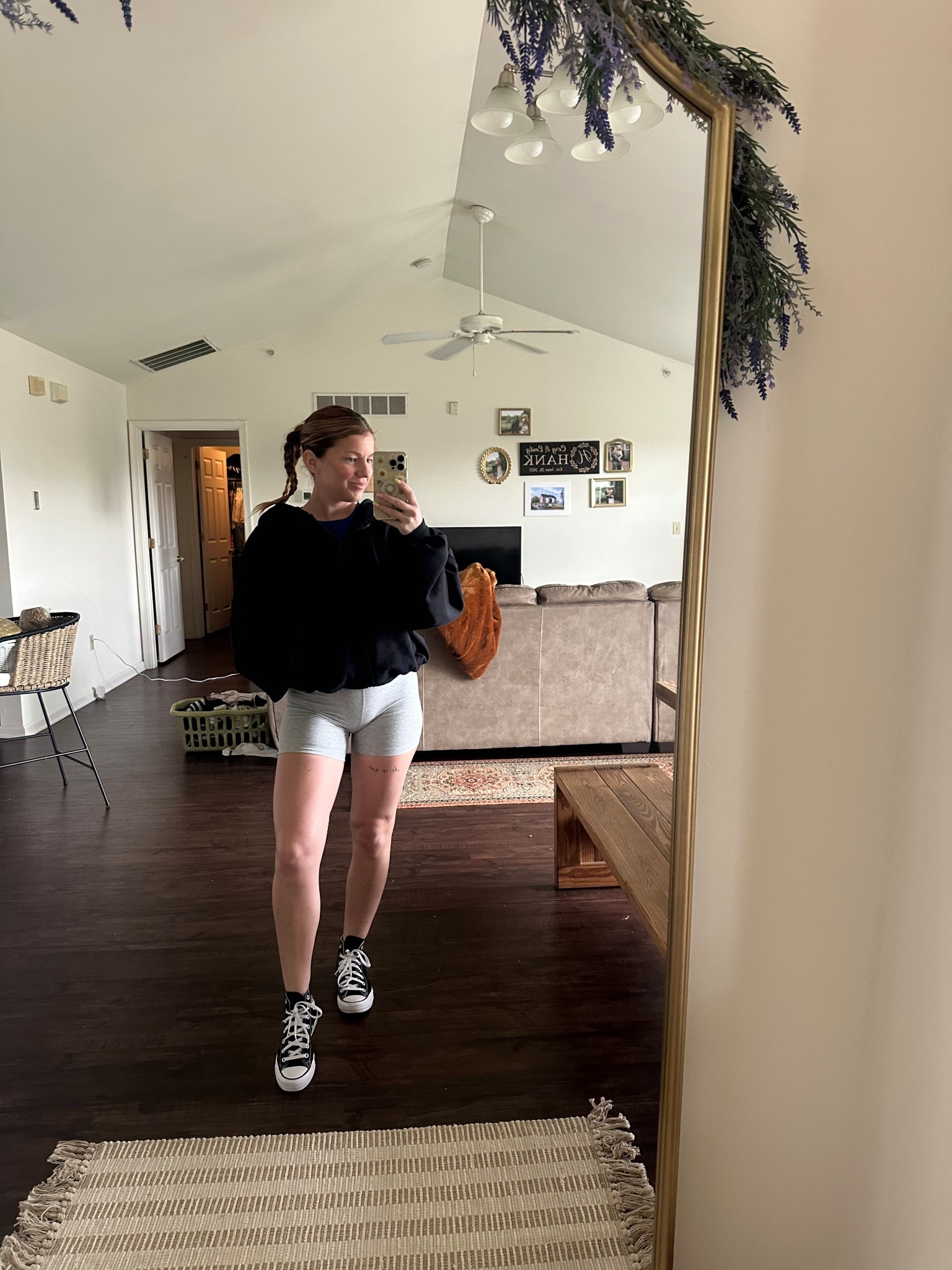 Fitness/health goals this month:
- 1 gal water daily
- 14k steps daily (getting lean for summer, but in the healthiest way possible)
- Still in calorie surplus because my priority is to keep fueling my body, And get stronger.
- taking ALL my vitamins
- pineapple juice and green tea daily for digestion support. (Also some natural electrolytes in the juice) I drink mine right after an intense training session, or after a long walk. Add a pinch of salt and skip the Gatorade! 
- limiting caffeine, cutting the crap energy drinks (right now I allow myself a treat on the weekends) 
- electrolyte powder to add to my drinks. My fav right now is LMNT in salty watermelon! I’ll link it here. If you like salt on your margaritas you’ll love these electrolytes lol.


#LTKfitnessgoals #LTKselfcare #LTKdayinmylife