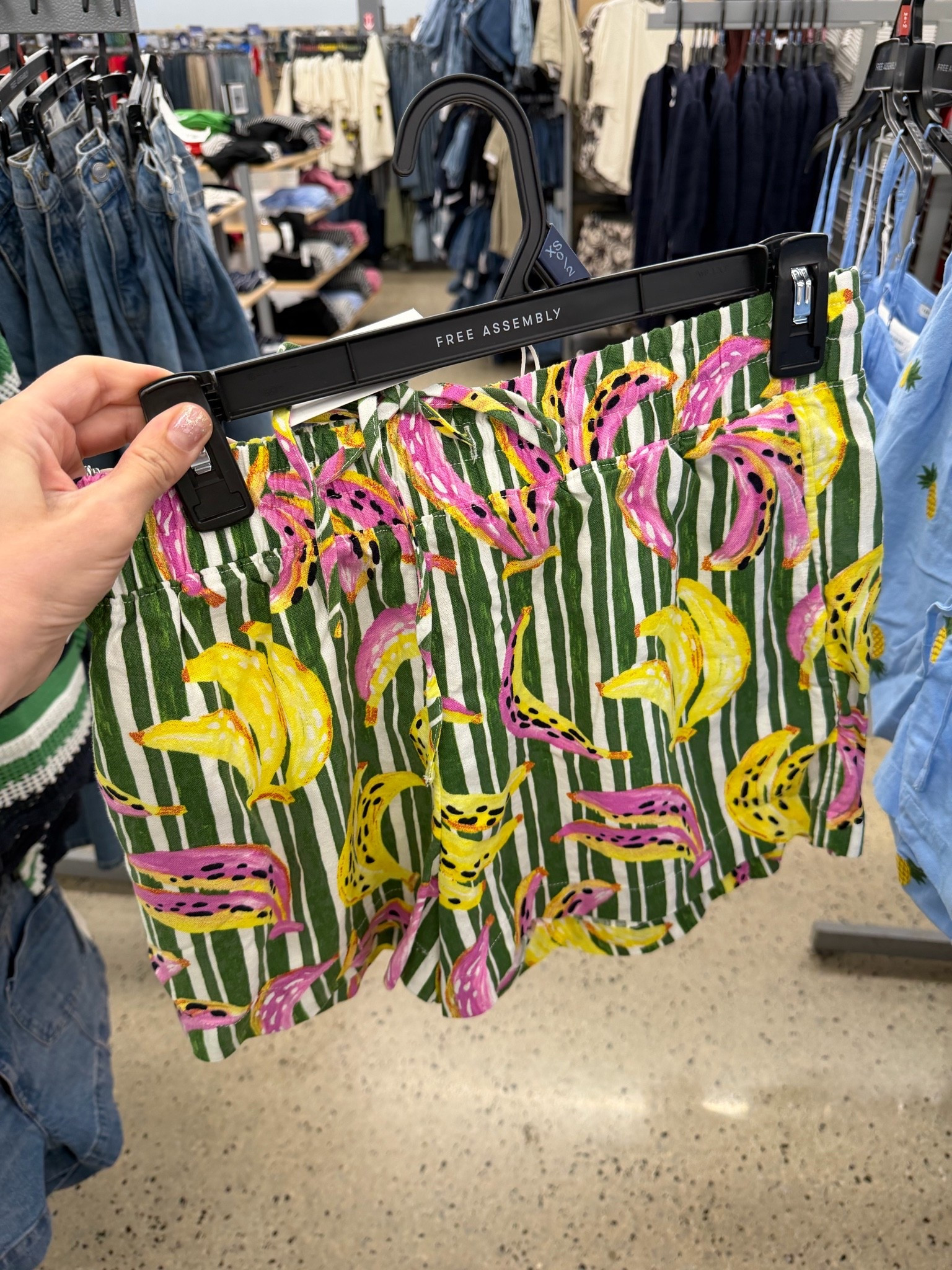 Such cute shorts! Live it up, summer isn’t over! #walmartfashion