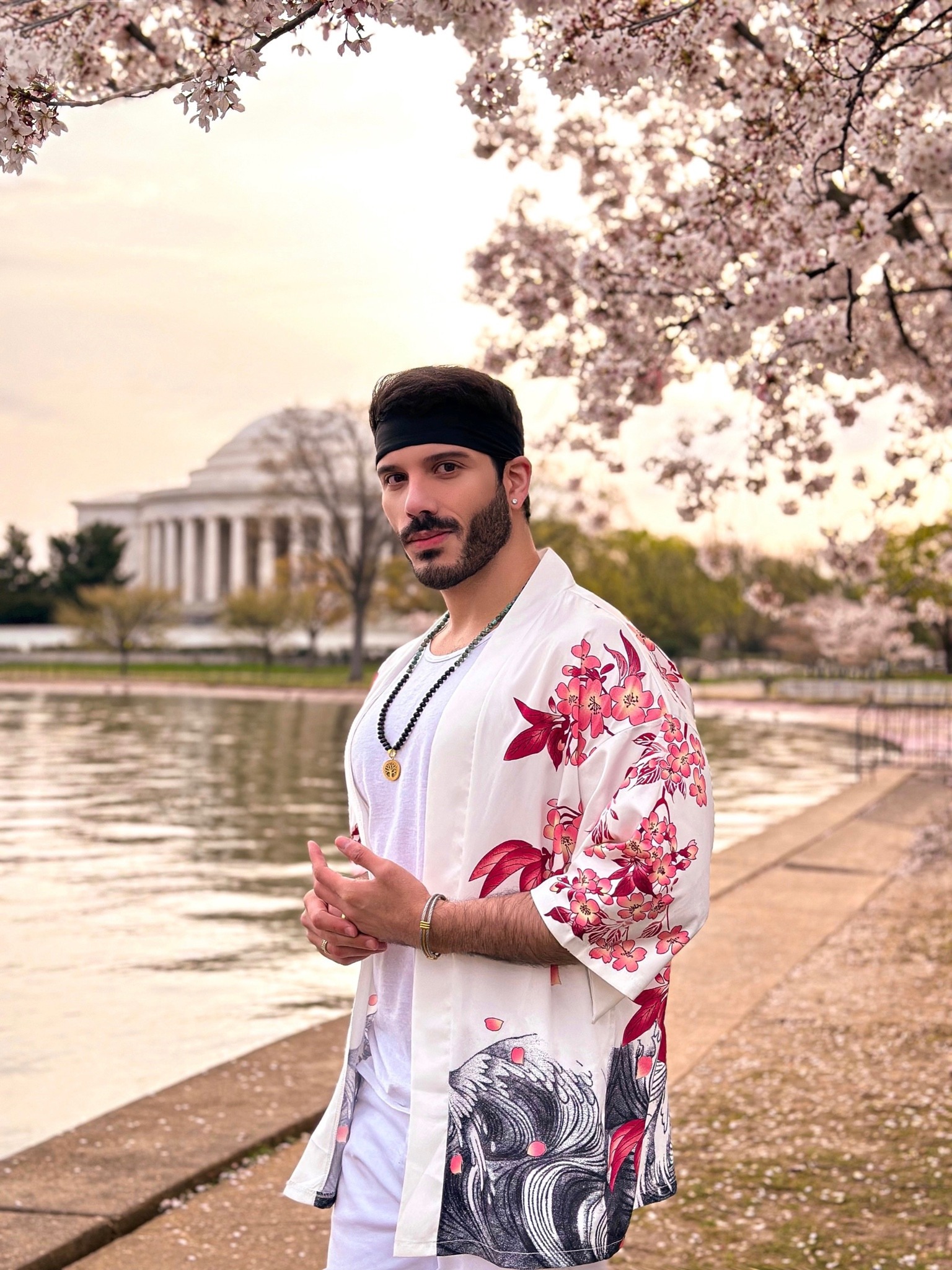 Casual Kimono Cardigan / Kimono Jacket / Kawaii / Anime / Manga / Cherry Blossoms / Casual Kimono Look

#LTKunder50 #LTKtravel #LTKmens