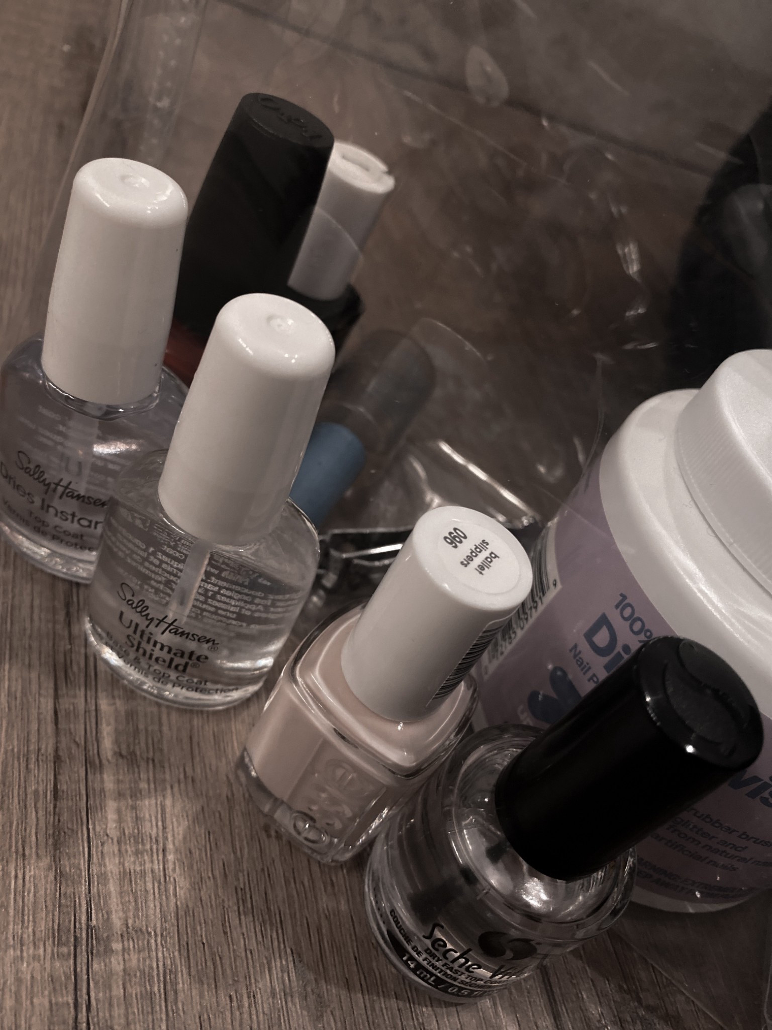 the nail polishes i didn’t know i needed — but now won’t be without 💅🏼

i refused to sit in a nail salon.
i refused to overpay.
so i improvised.

i grabbed the twist dip polish remover (game-changer),
packed my one favorite shade,
and then… naturally added a few more because options = peace.

this is my low-maintenance, high-standard nail routine.
simple. classic. repeatable.

saving money, keeping my standards,
and doing my own thing — always.

everything linked 💰👇🏼

#ltkbeauty #ltkhome #ltkfinds #structureisselfrespect #doinglessbetter
