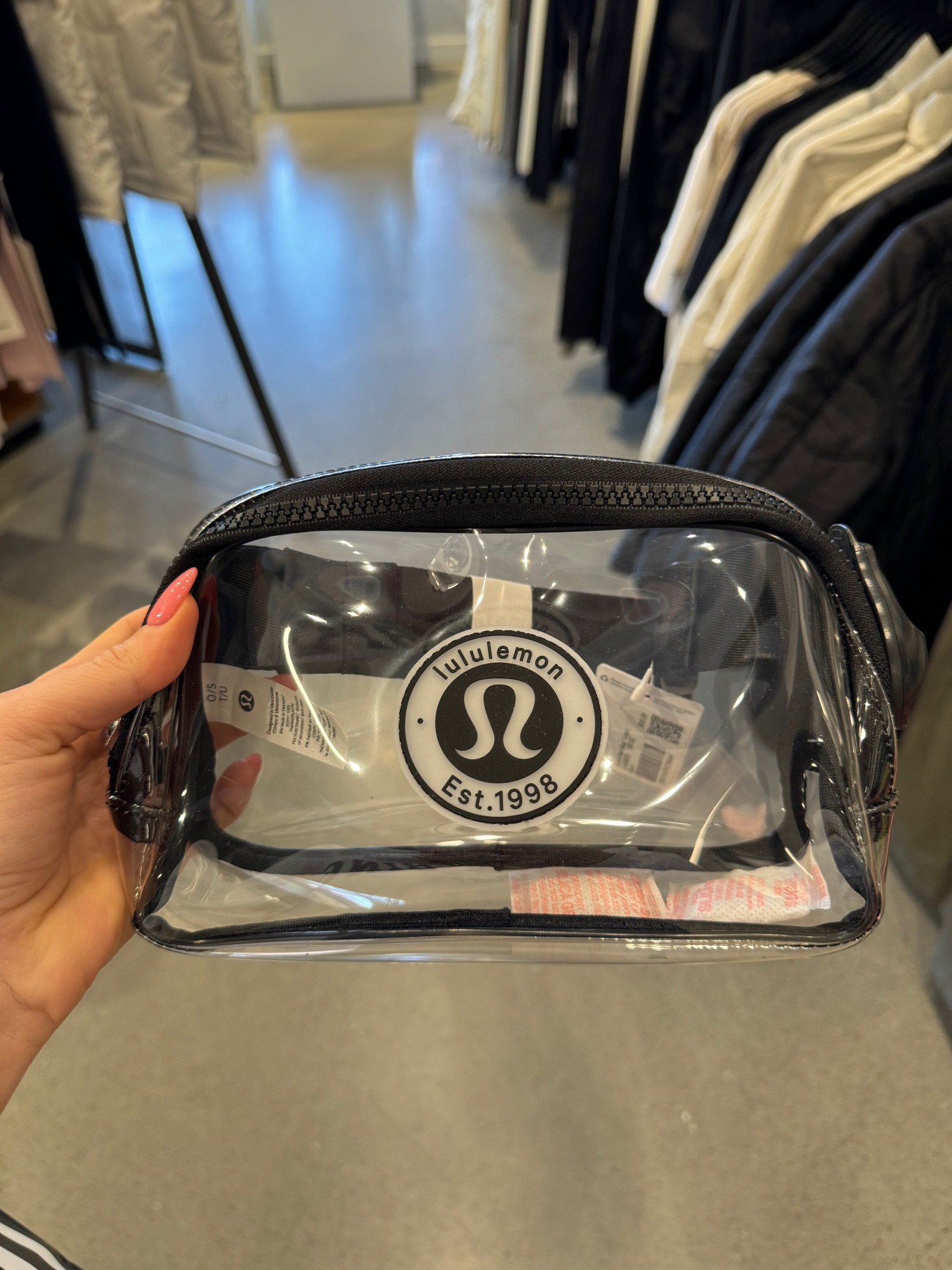 Clear belt bag!! Perfect for sporting events and concerts

#LTKstyletip #LTKfindsunder50 #LTKGiftGuide