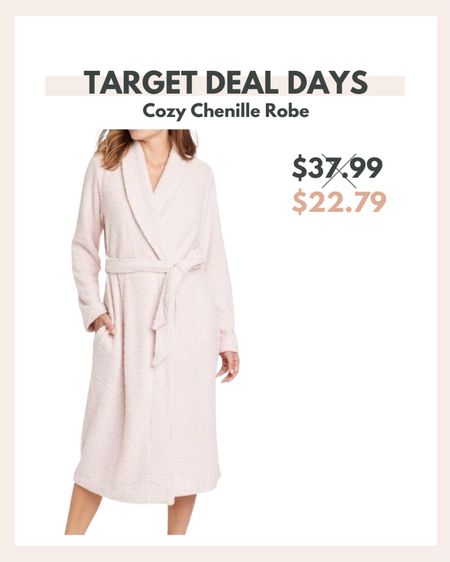 Another great gift idea! This cozy chenille robe comes in several colors and is great for a grandmother, mom, mother in law, aunt, anyone really! 

#LTKsalealert #LTKHoliday