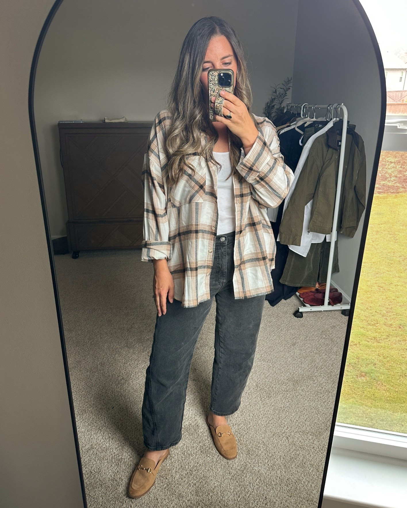 Walmart Deals are here! 💙
Sharing some of my recent Walmart Fashion Finds
-No Boundaries slouchy flannel shirt: I sized up to an XL but could have done my normal size L I think! 
-Black Scoop Barrel Jeans: Size 10. I wear these ALL. THE. TIME. I love them! 

#LTKMidsize #LTKSaleAlert #LTKStyleTip