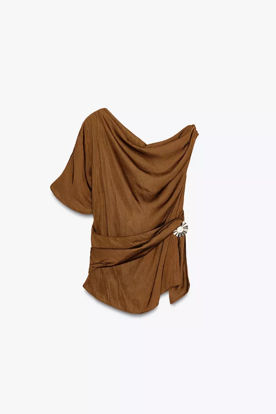 ASYMMETRICAL SATIN EFFECT APPLIQUÉ TOP | Zara Canada