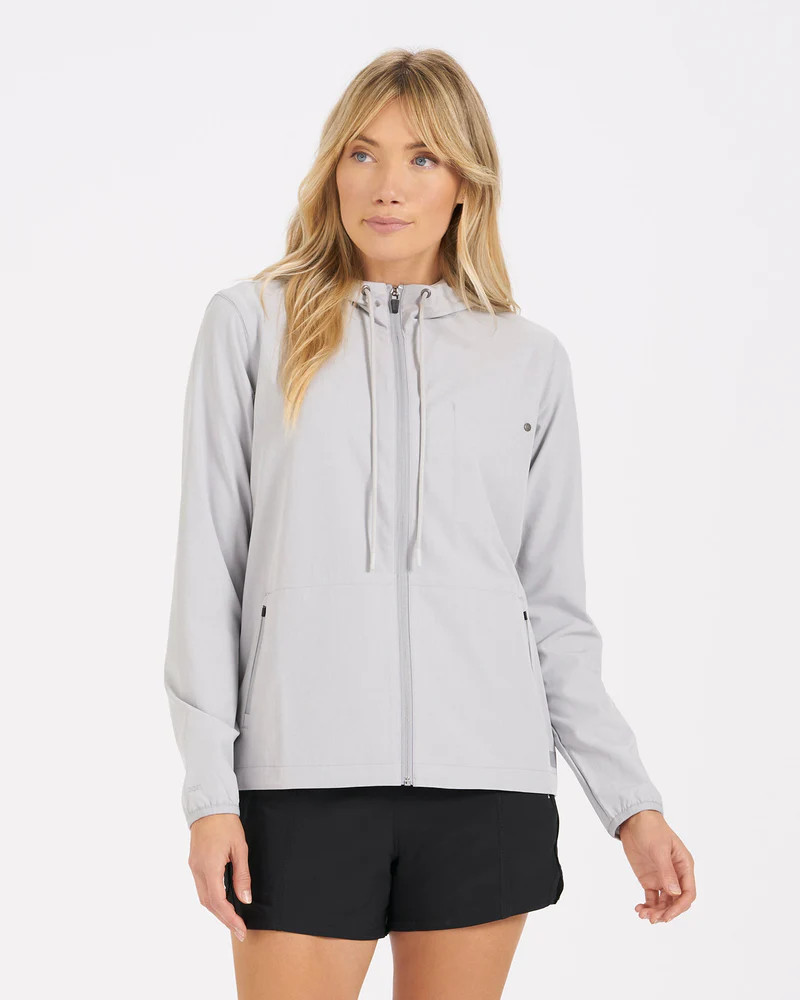 Womens Outdoor Trainer Shell | Vuori Clothing (US & Canada)