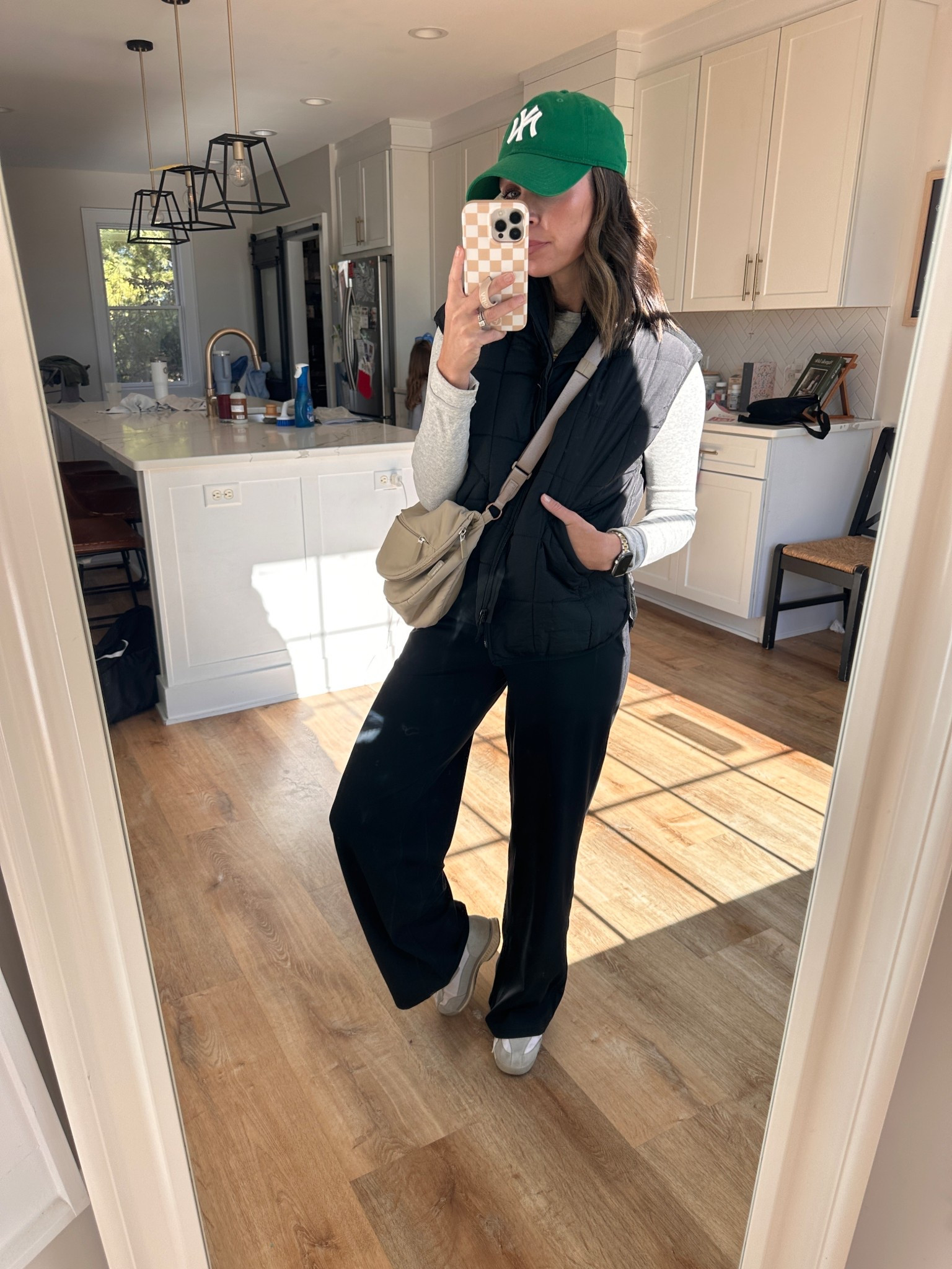 Game Day Fit-Day ✌🏻

Small in all items 🖤