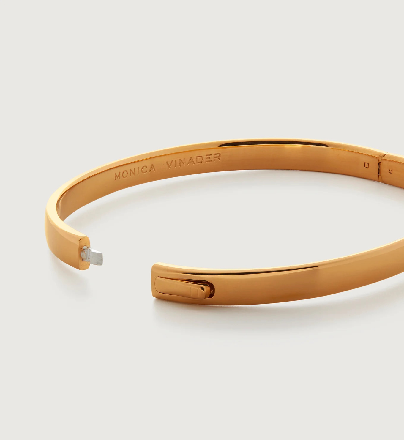 Essential Bangle | Monica Vinader (Global)