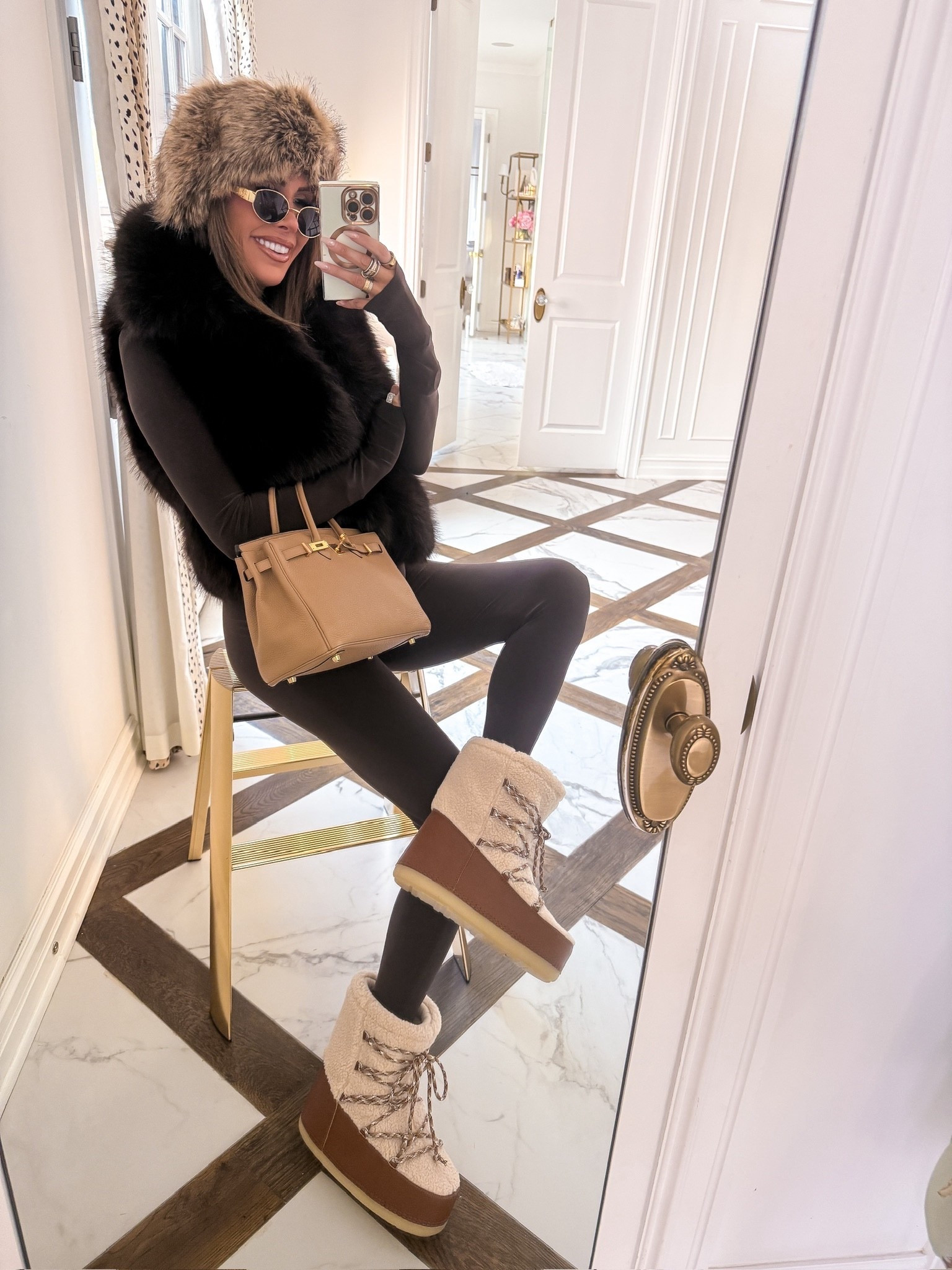 This faux fur vest sold out so quickly,  but I found a similar version! 

Lookalikes, Faux fur vest, Winter Outfit, Winter fashion, Winter finds, Fur vest, brown fur vest, Emily Ann Gemma

#LTKmomlife #LTKootd #LTKBeauty