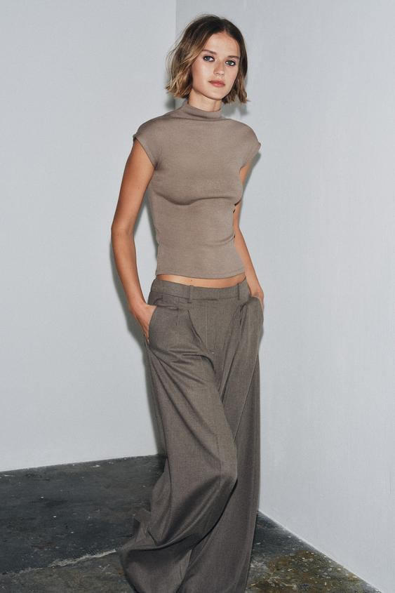 HIGH NECK TOP | Zara US