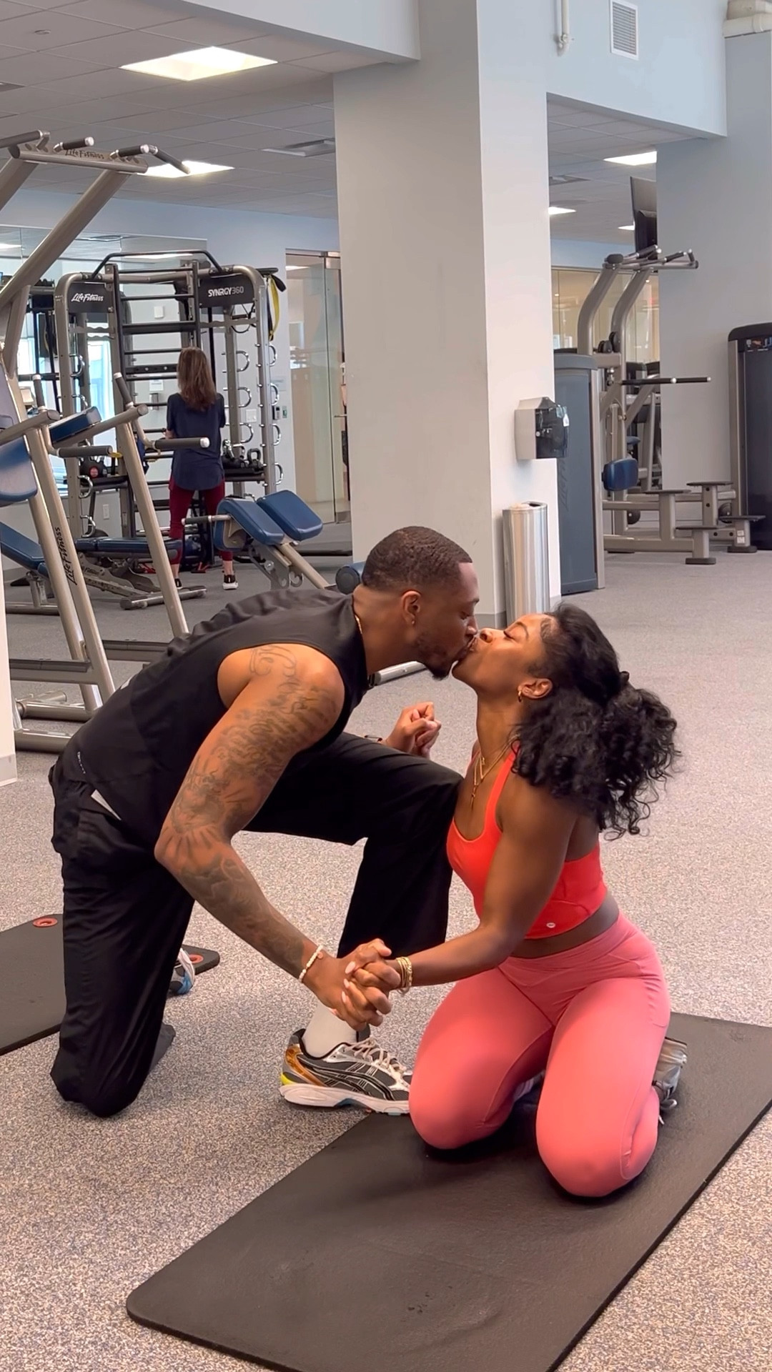 always working out in Halara 🥰