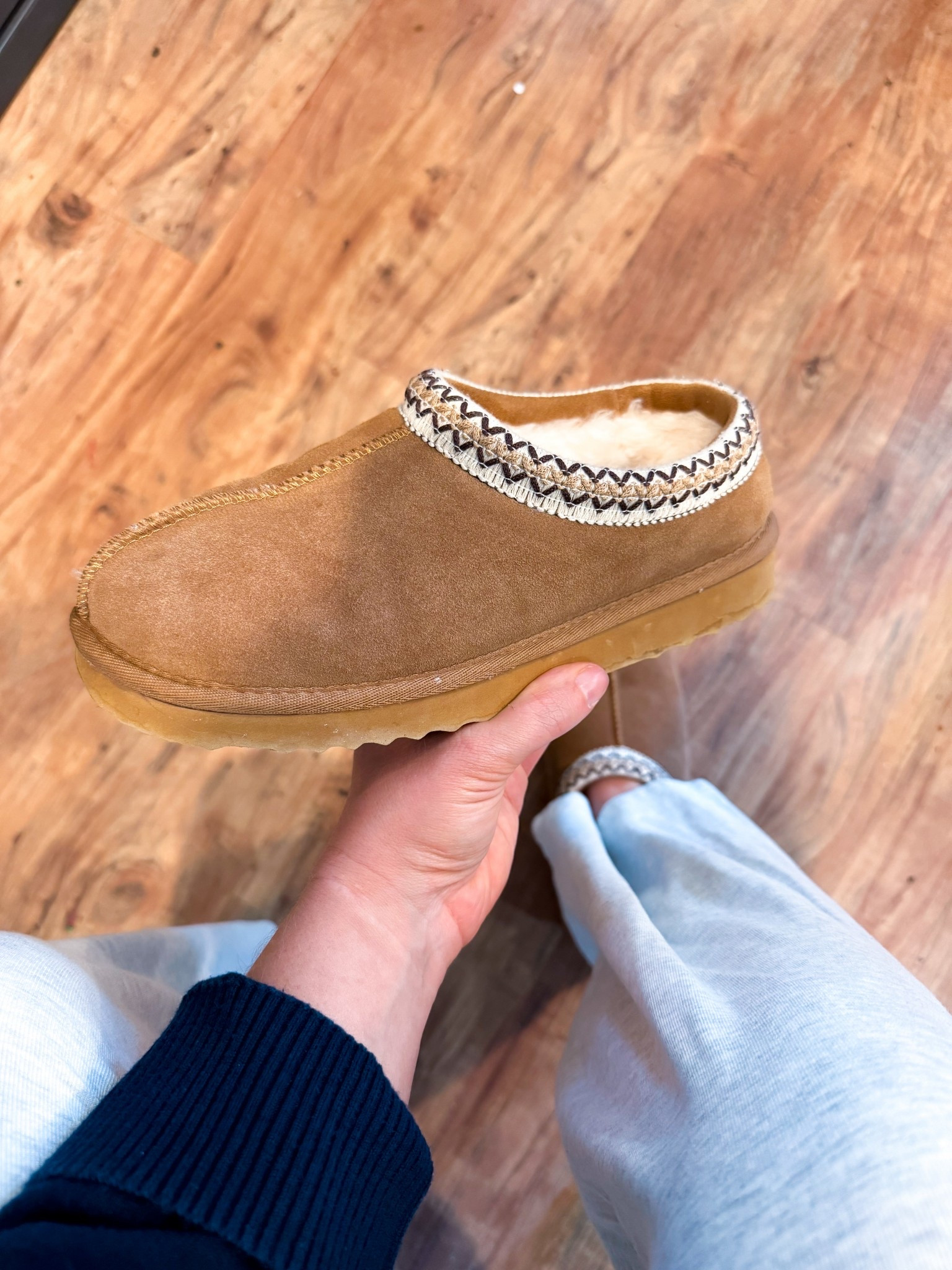 Quince Clogs

#LTKFindsUnder50 #LTKShoeCrush #LTKStyleTip