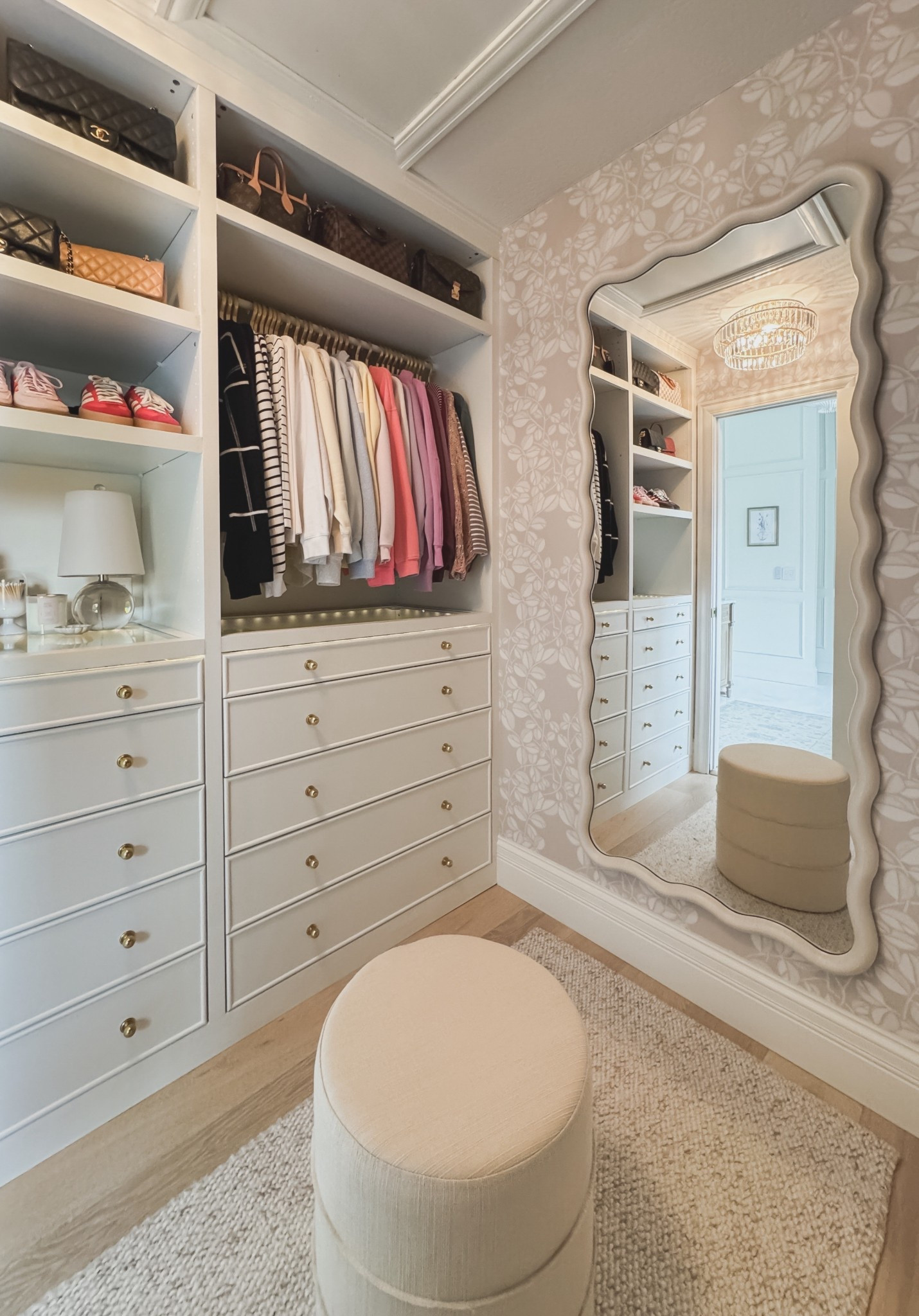 Save 25% on my closet wallpaper! This is the sand color. 

#LTKselfcare #LTKHome #LTKmorningroutine