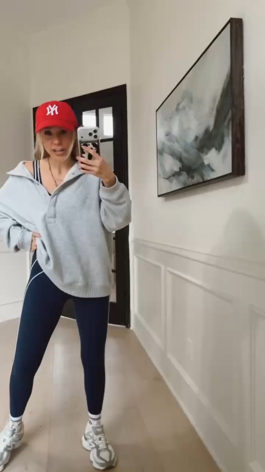 🤍 Alo look for much less! Wearing size small // my tts.

My pullover is oos, but I linked a very similar one by the same brand🤍🤍🤍



#LTKootd #LTKActive #LTKmomlife