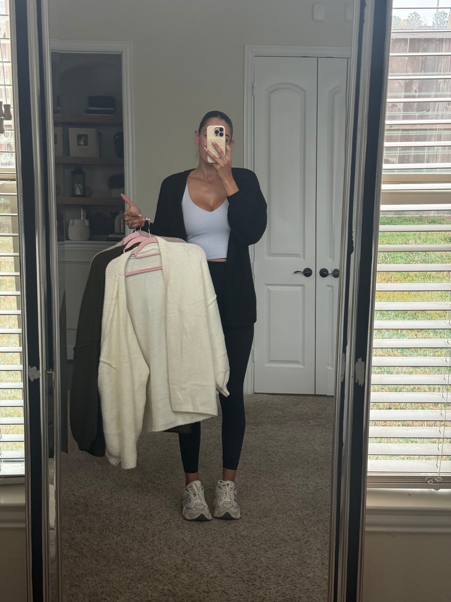 Medium cardigan
Size 6 tank
Small leggings 

#LTKmorningroutine #LTKActive #LTKdayinmylife