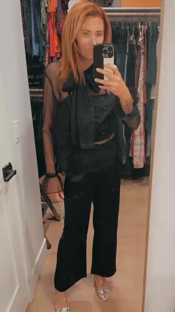 Dressy and chic 🕶️ 

Size small - satin black pants / velvet sequined top 

#LTKPetite #LTKStyleTip