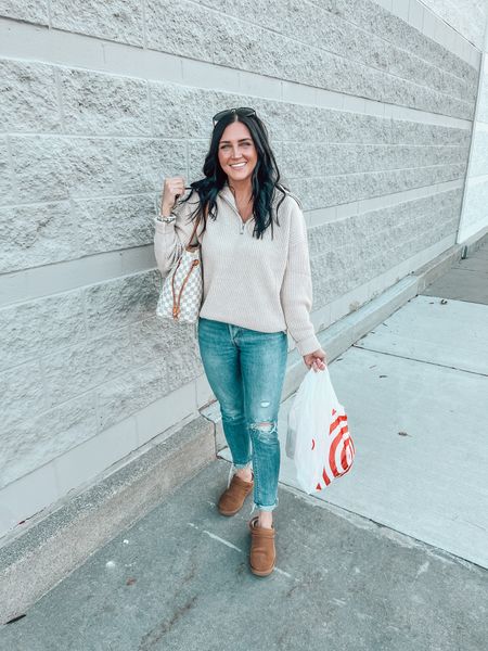 Grabbing last minute V-day goodies! Amazon zip sweater, Levi’s jeans, ugg dupe


#LTKunder50 #LTKFind