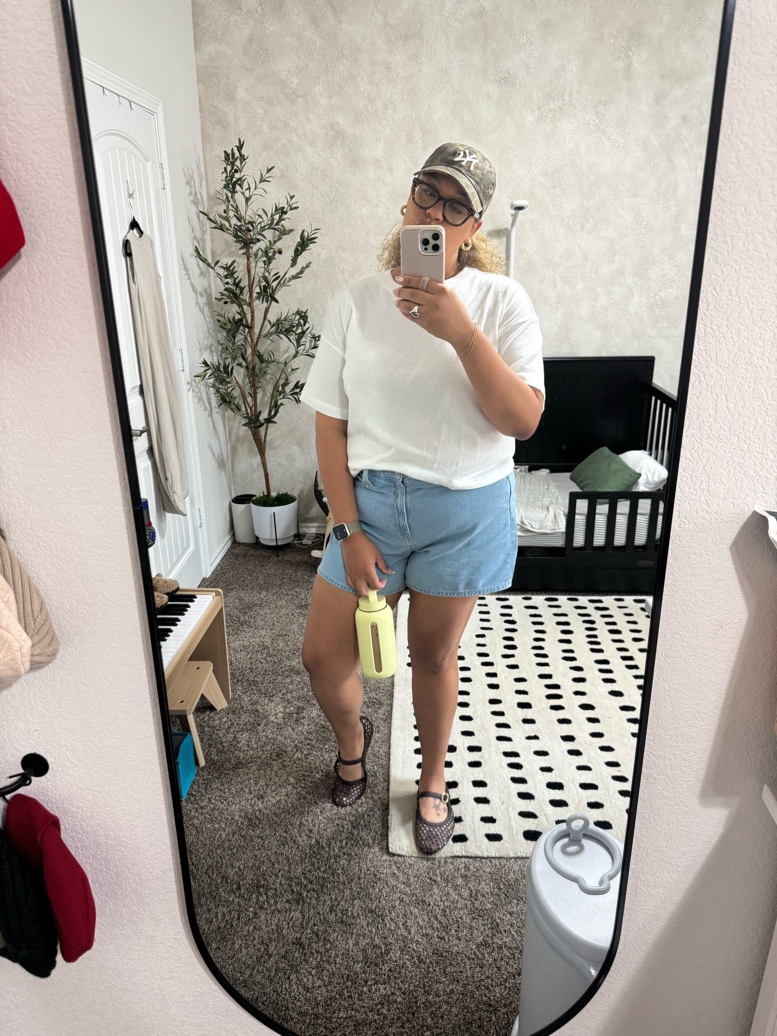 Casual ootd 
Shirt: XL
Shorts: 16
Shoes: 11

#LTKdayinmylife #LTKPlusSize #LTKootd