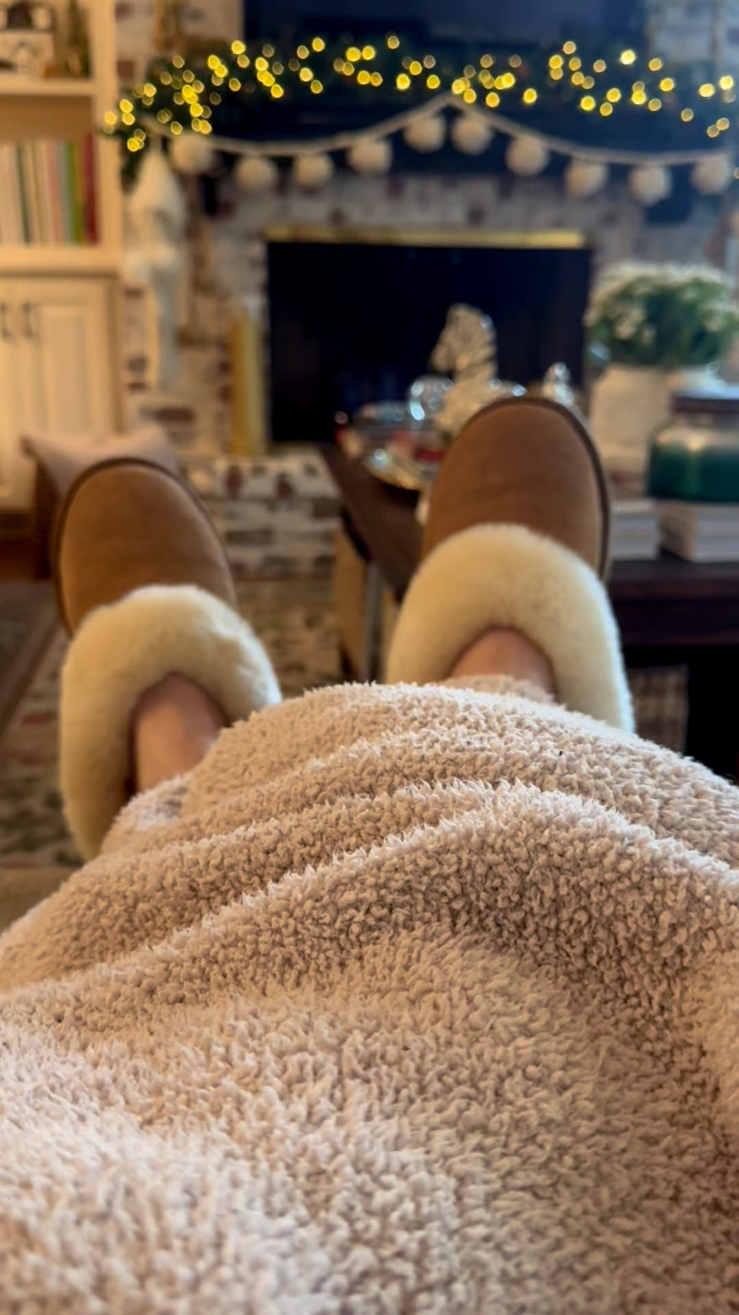 Easy Sunday morning. 

Sitting in the quiet  reflecting on life. Feeling extra cozy and warm wearing my favorite slippers with arch support! If you know you know! (Great gift idea!)


#LTKdayinmylife #LTKGiftGuide #LTKHoliday