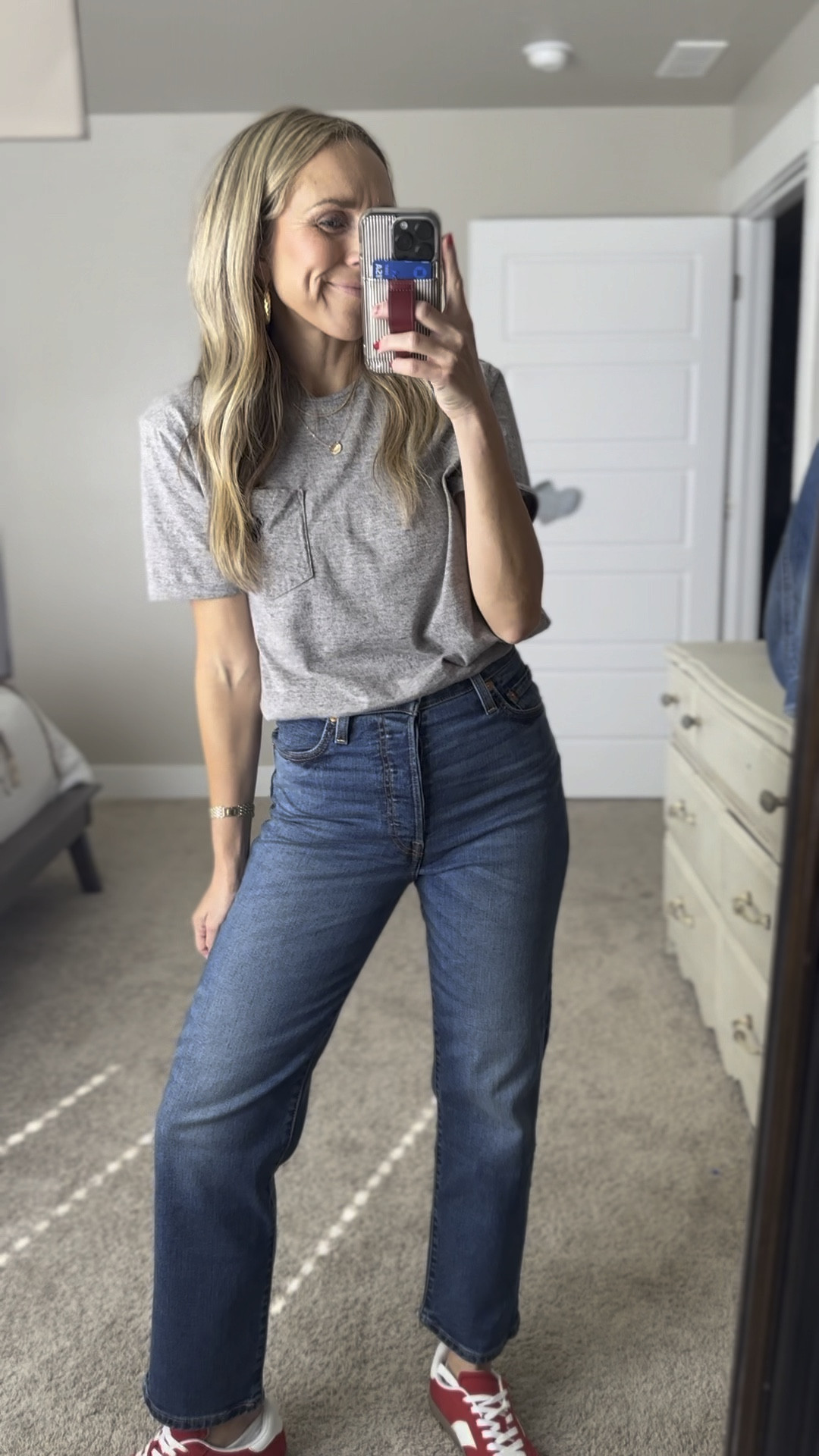 Easy fall outfit! Featuring the most flattering jeans on the planet in a dark wash.

These are the viral stretchy jeans and they are SO good! 

Top: true to size
Jeans: true to size 

#LTKStyleTip #LTKFindsUnder100 #LTKSeasonal