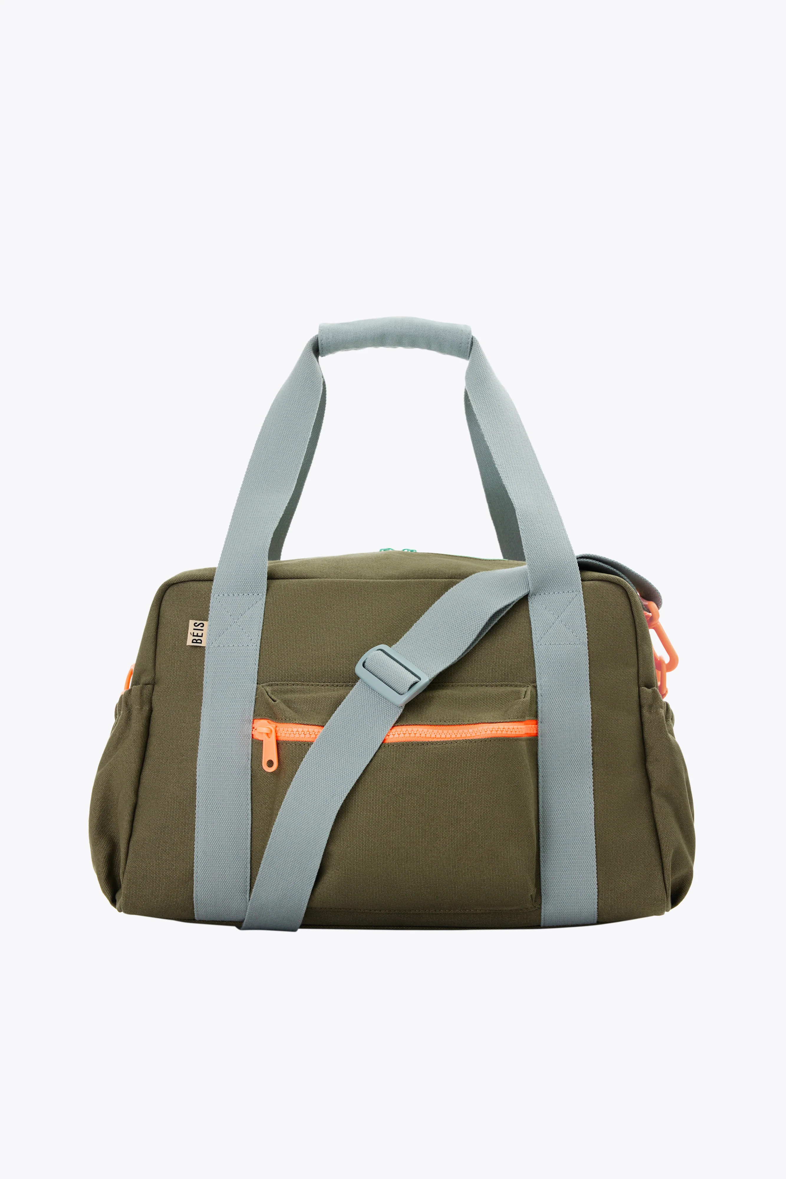 BÉIS 'The Kids Duffle' in Olive - Kids Travel Duffle Bag & Sleepover Bag in Olive Green | BÉIS Travel