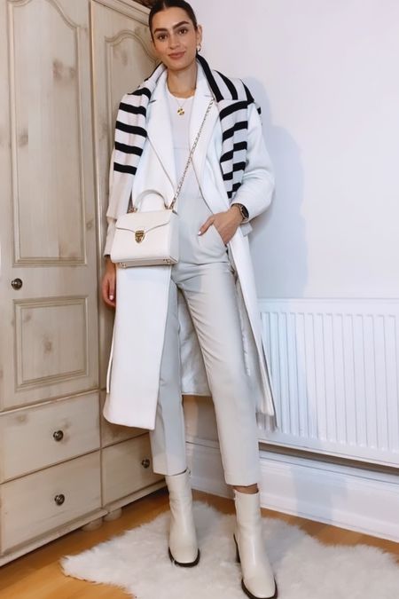 7 Days, 7 Outfits for Winter: Day 5 ❄️

White coat, striped jumper, white top, high waist trousers, white boots, white bag

#LTKstyletip #LTKSeasonal