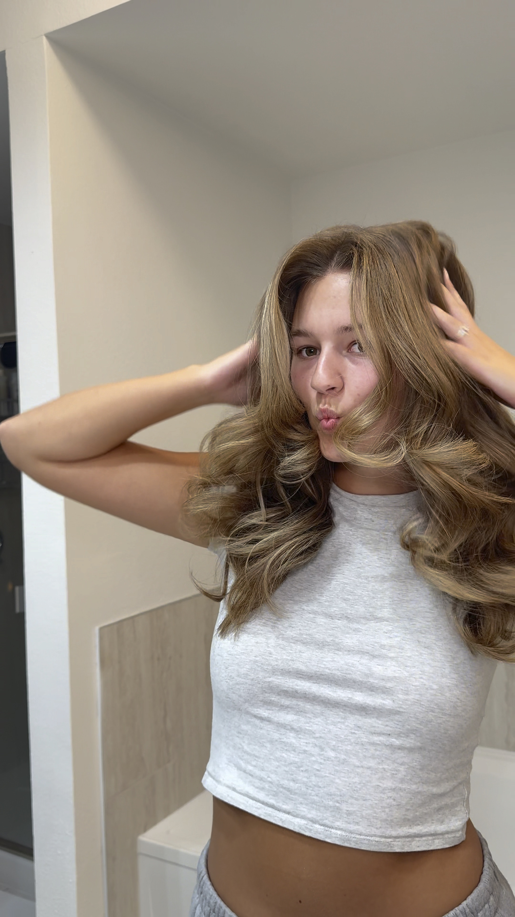 Big & bouncy blowout routine (no rollers!!!) 

#LTKBeauty #LTKVideo #LTKStyleTip